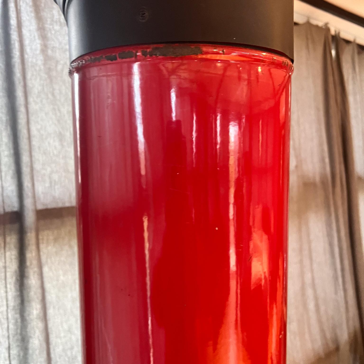 Chimenea cónica esmaltada roja vintage de los años 60, independiente en venta 7