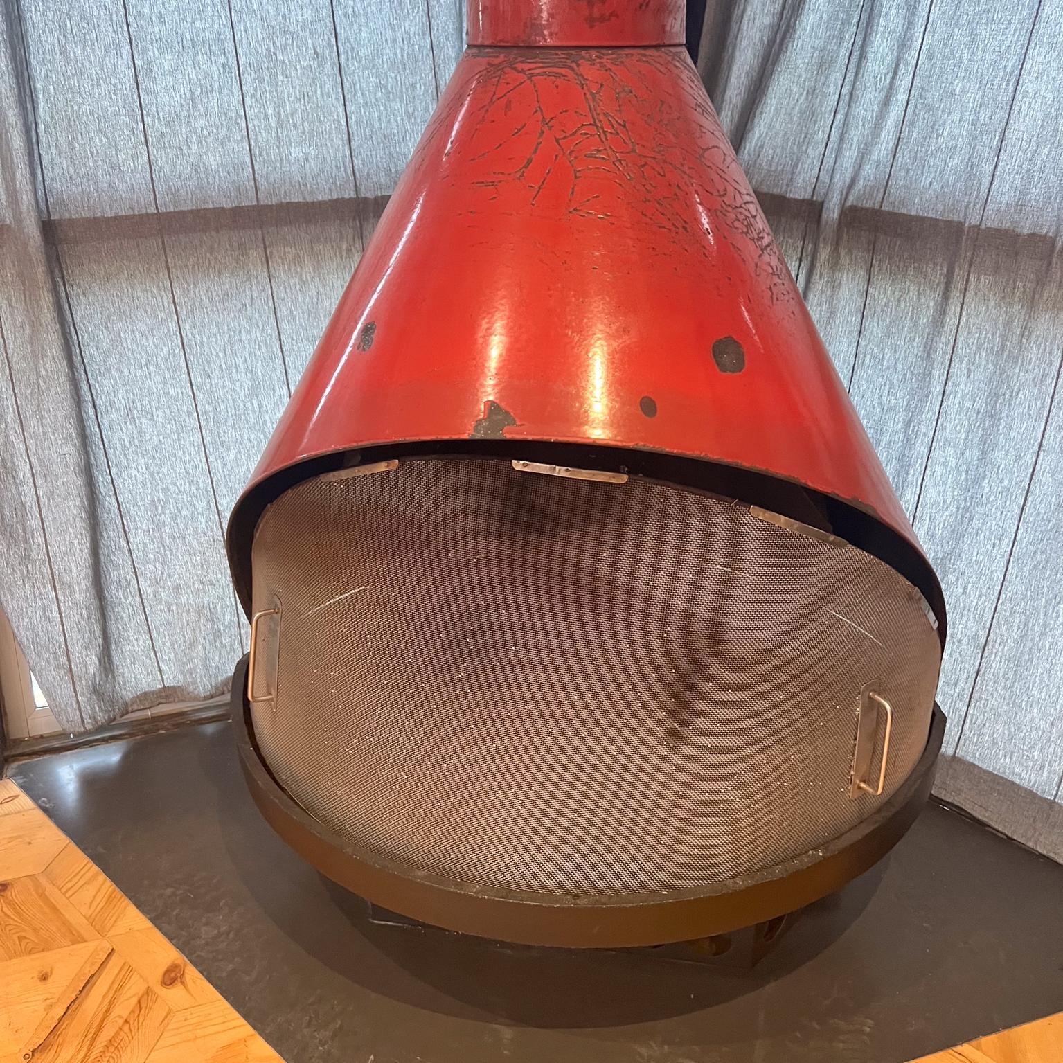 Chimenea cónica esmaltada roja vintage de los años 60, independiente en venta 1