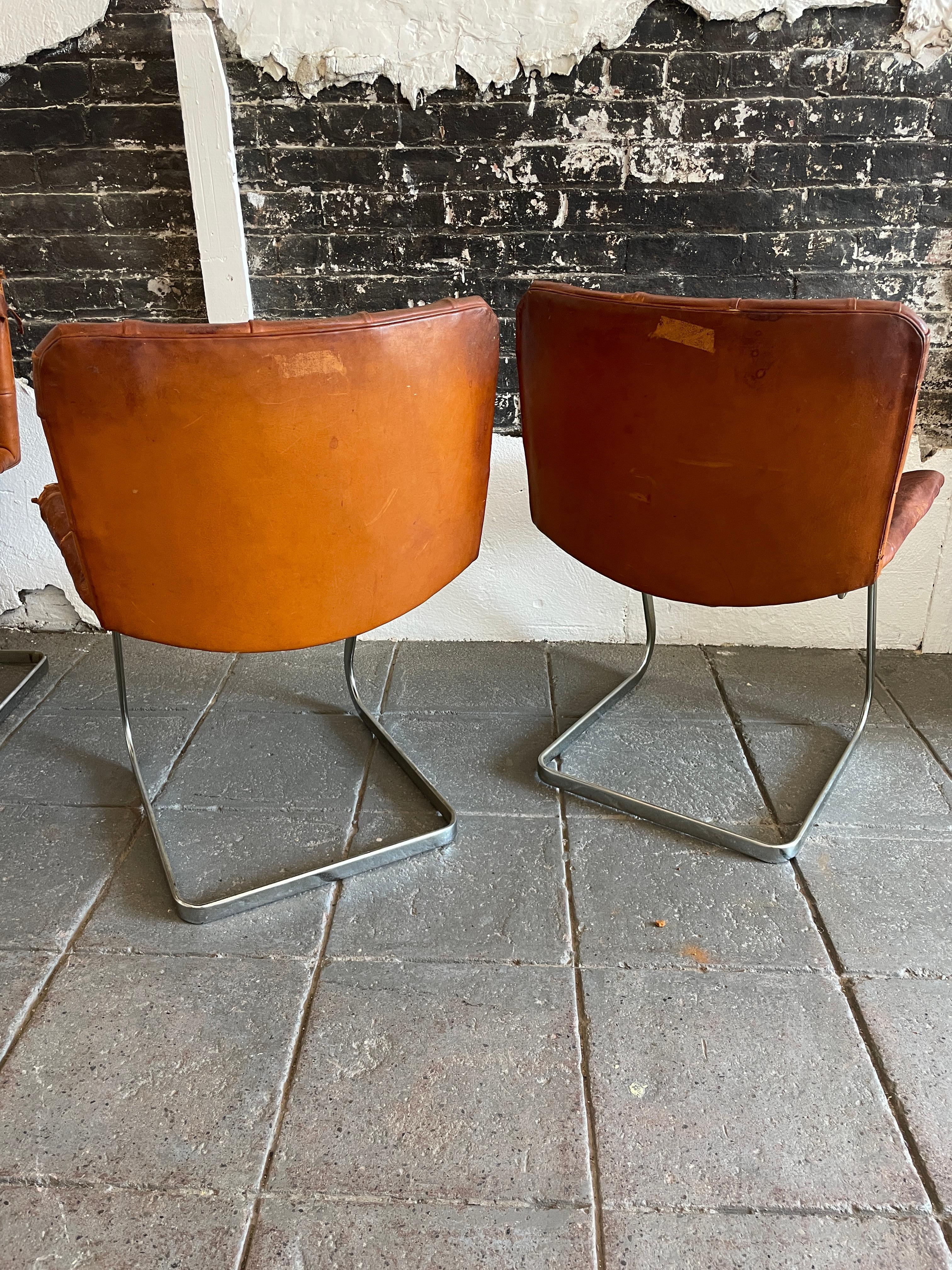 1960s Vintage Robert Haussmann for Stendig Rh- 304 De Sede Chairs Set of 6 In Distressed Condition For Sale In BROOKLYN, NY