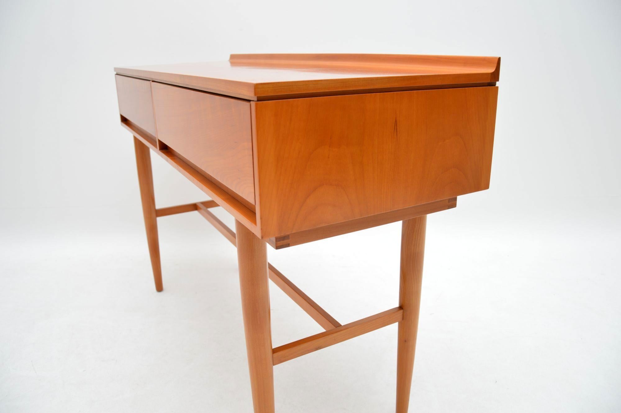 Mid-20th Century 1960s Vintage Satin Wood Side Table by Beresford & Hicks