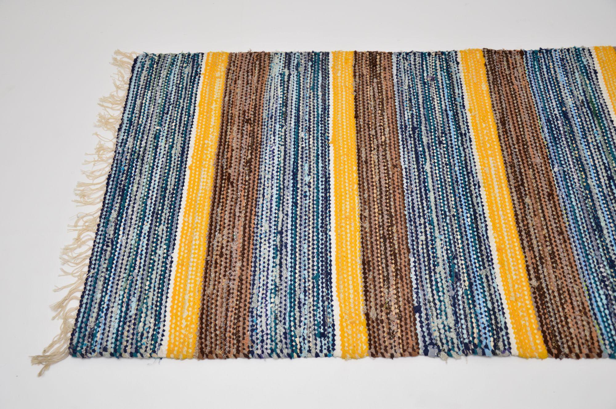 1960s Vintage Scandinavian Wool Rug In Good Condition For Sale In London, GB