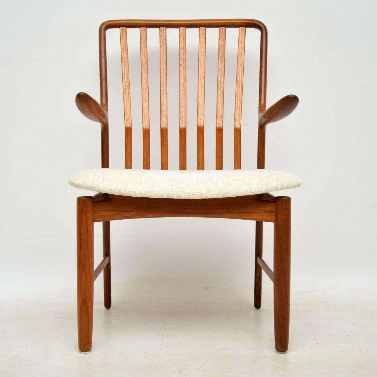 Mid-Century Modern 1960s Vintage Set of Six Danish Teak Dining Chairs by Svend Åge Madsen