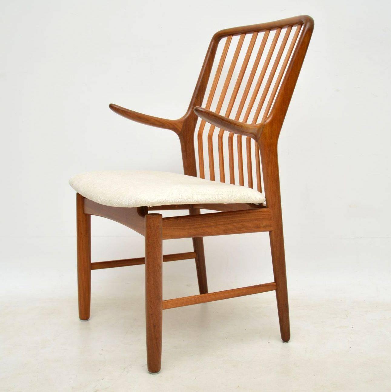 1960s Vintage Set of Six Danish Teak Dining Chairs by Svend Åge Madsen In Excellent Condition In London, GB
