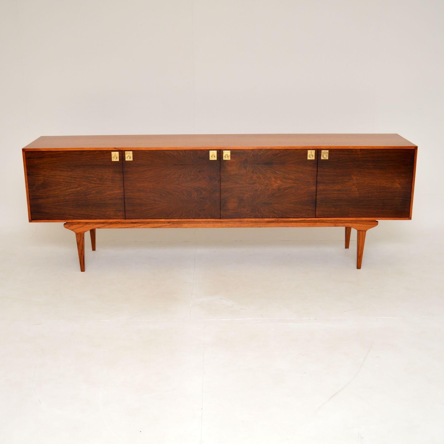 everest sideboard