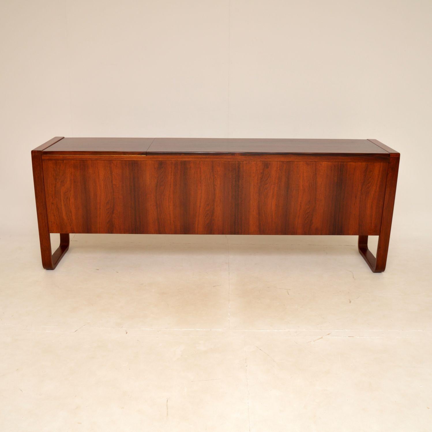 Wood 1960s Vintage Sideboard by Uniflex For Sale
