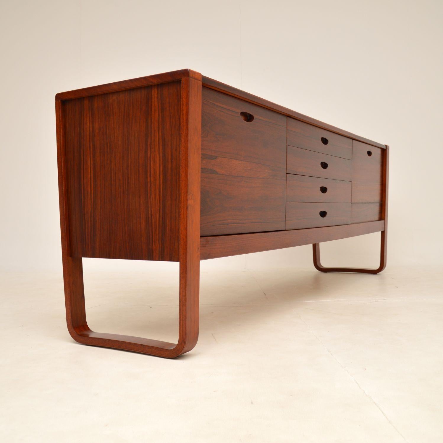 Wood 1960s Vintage Sideboard by Uniflex For Sale