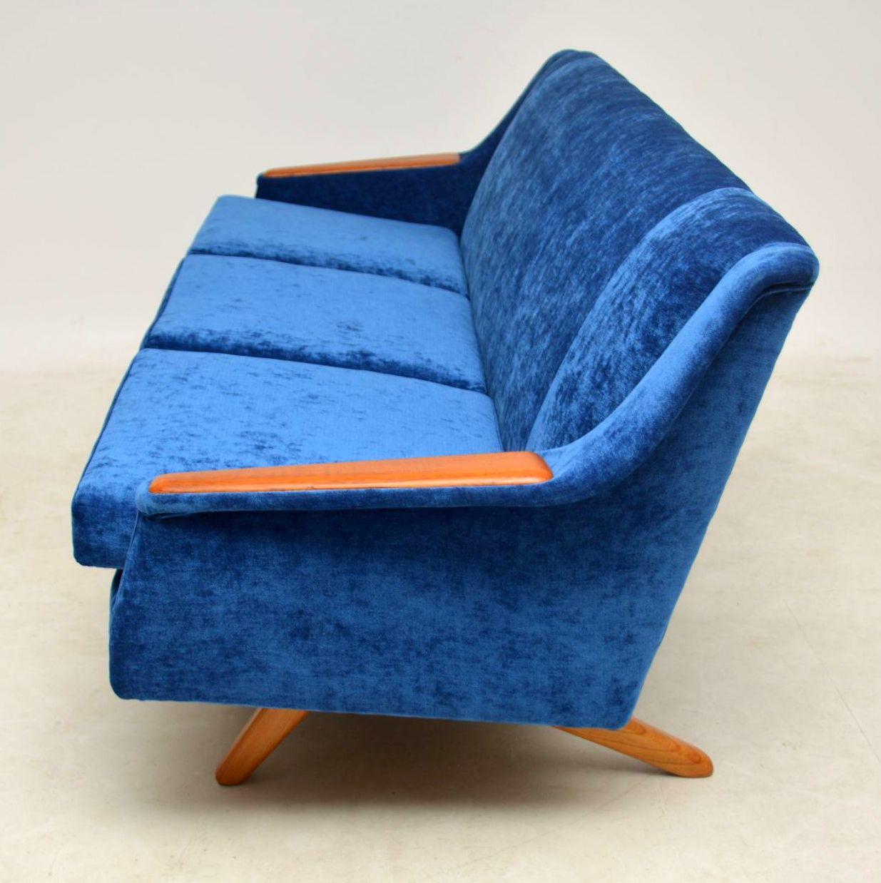 Velvet 1960s Vintage Sofa by Illum Wikkelso for Westnofa