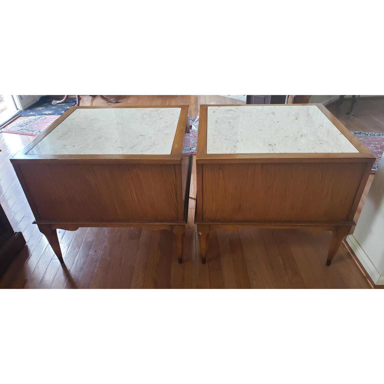 1960s Vintage Solid Pecan French Country Side Tables with Carrara Marble Top  For Sale 3