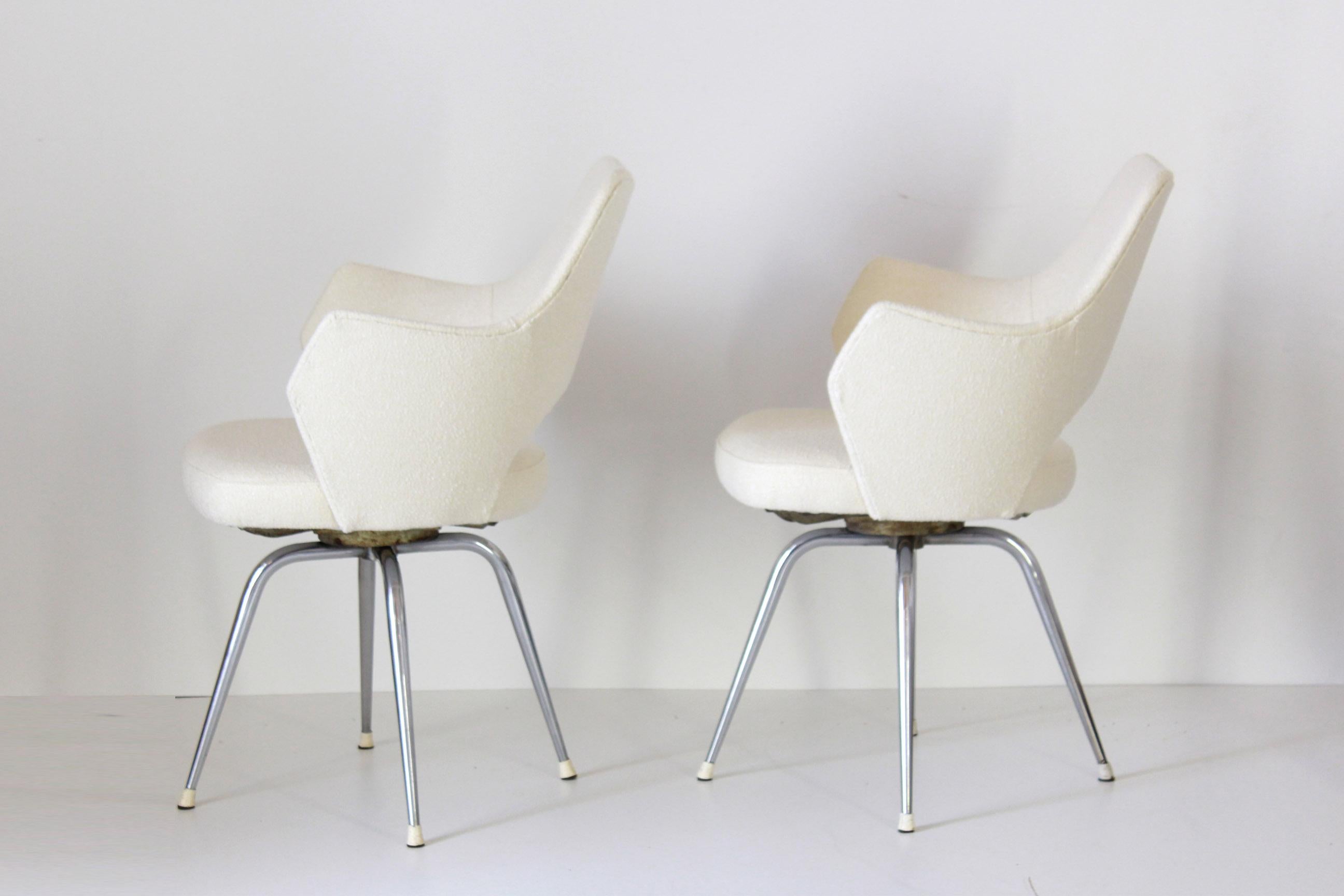 Italian 1960s Vintage Swivel  Lounge Chairs, Set of Two