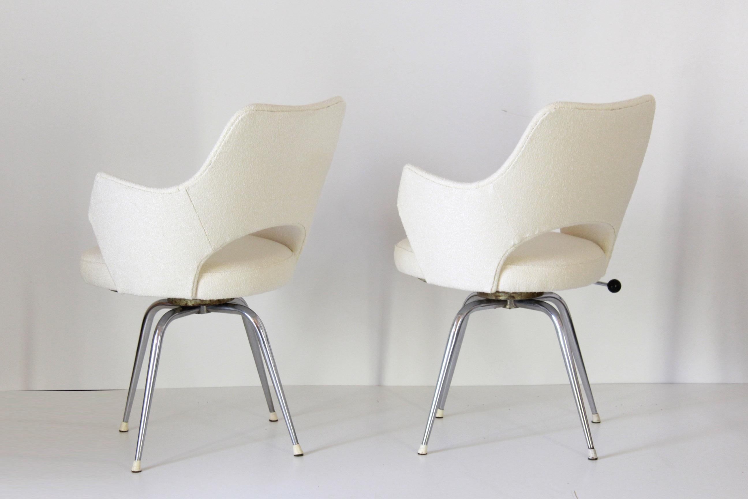 1960s Vintage Swivel  Lounge Chairs, Set of Two In Good Condition In Ceglie Messapica, IT