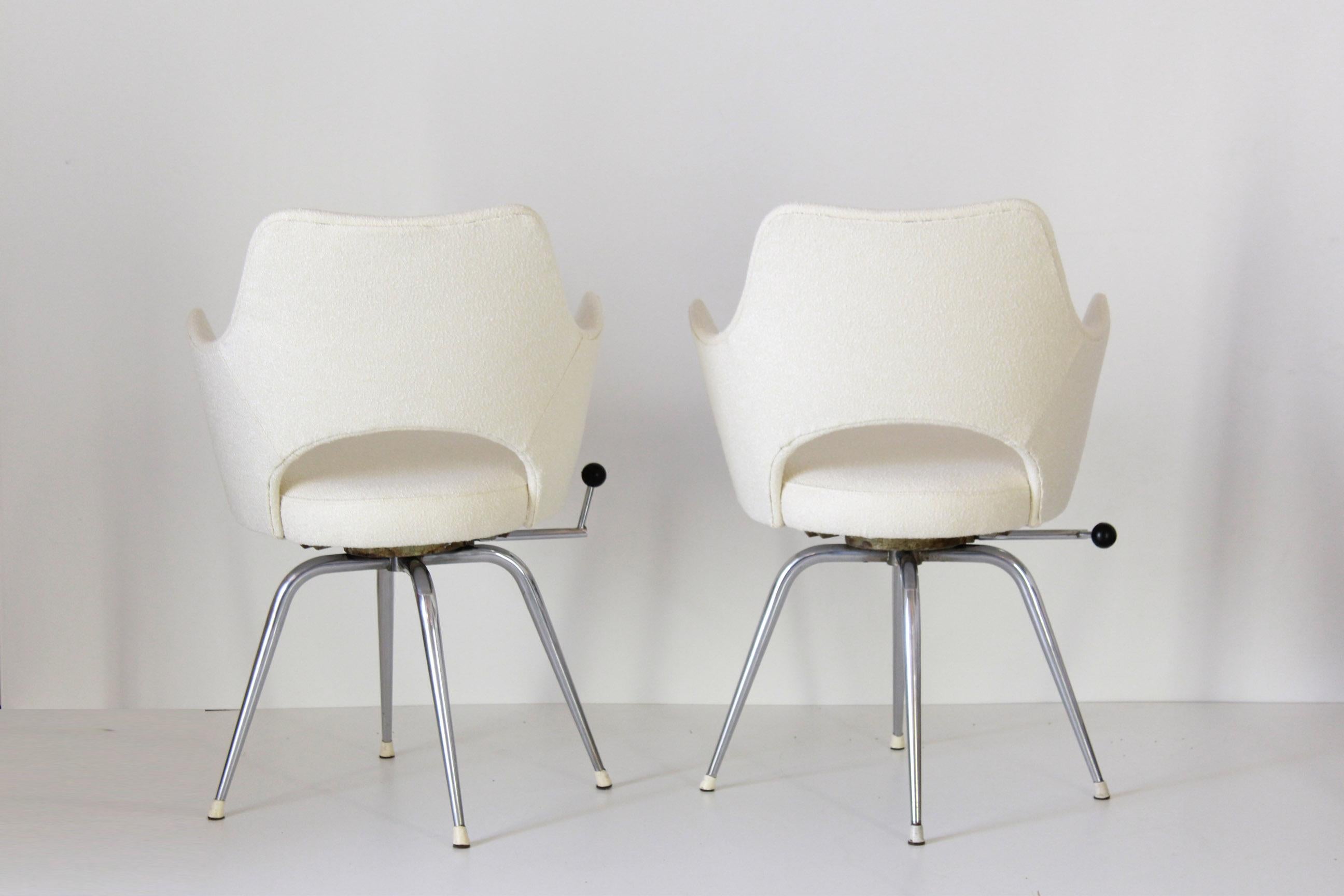 Mid-20th Century 1960s Vintage Swivel  Lounge Chairs, Set of Two