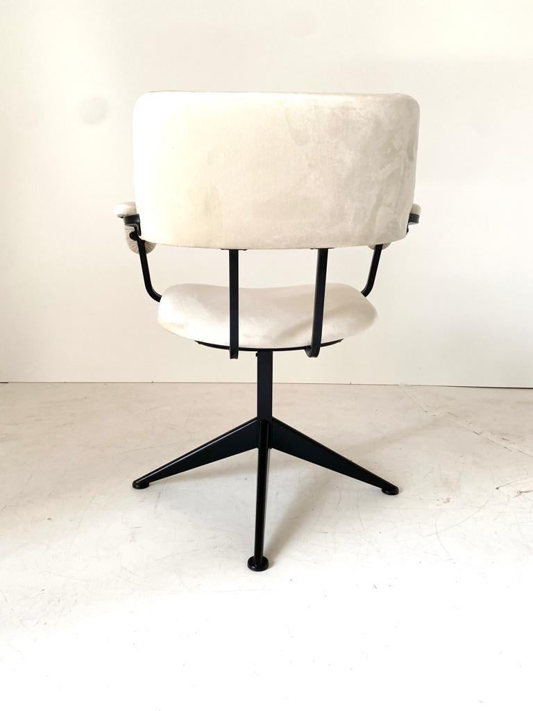 Steel 1960s vintage swivel velvet desk chair