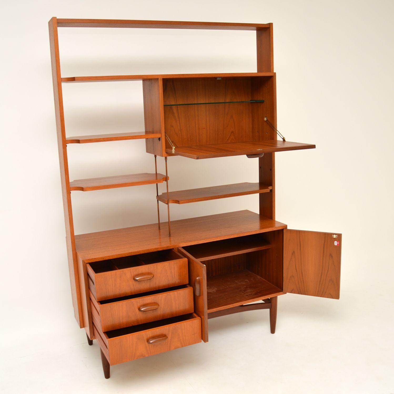 1960s Vintage Teak Bookcase or Room Divider by G- Plan In Good Condition In London, GB