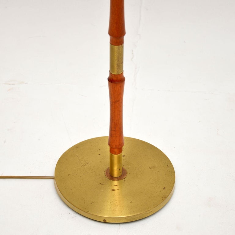 1960's Vintage Teak and Brass Adjustable Floor Lamp For Sale at 1stDibs