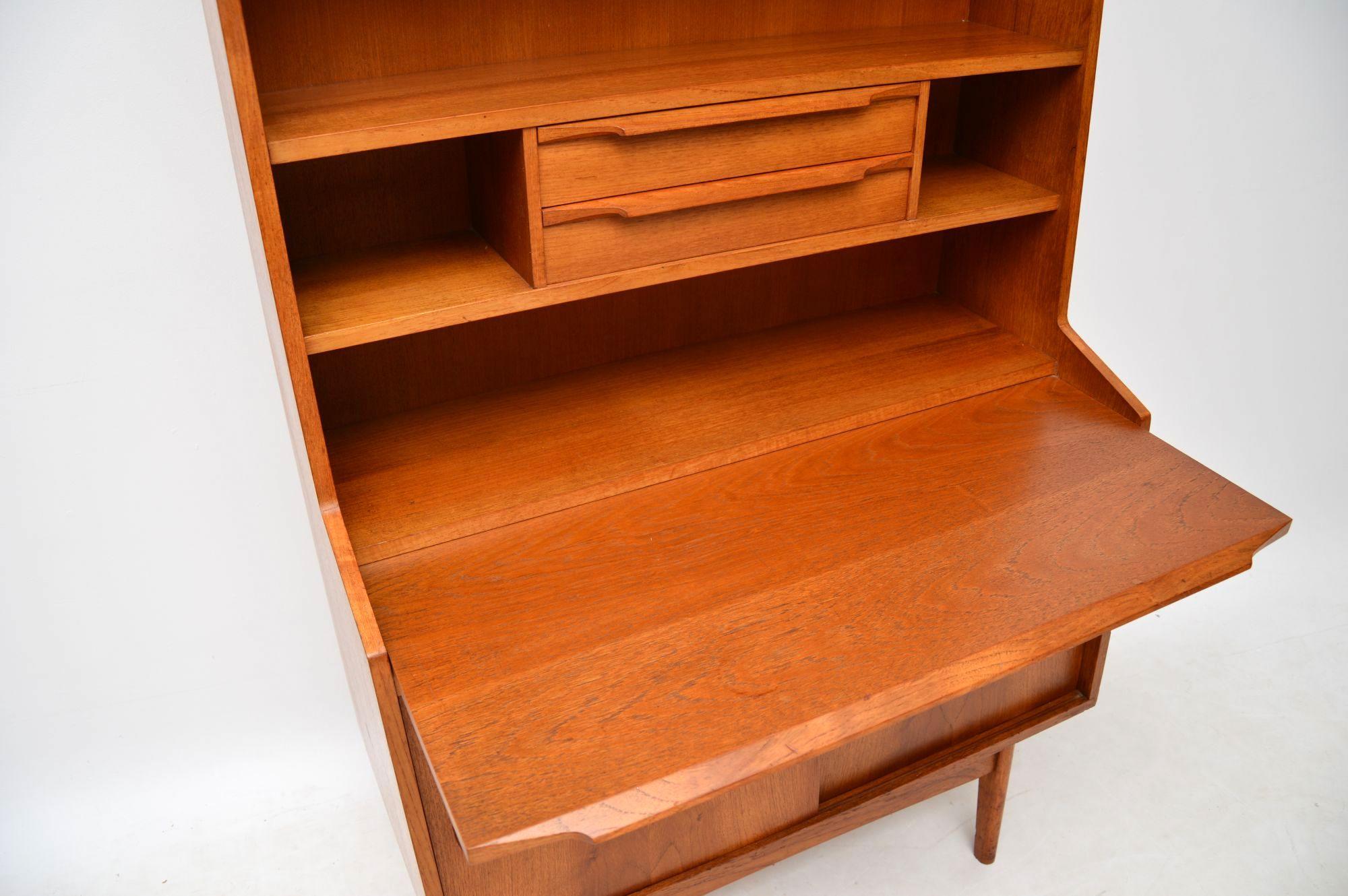 1960s Vintage Teak Bureau Bookcase Cabinet In Good Condition In London, GB