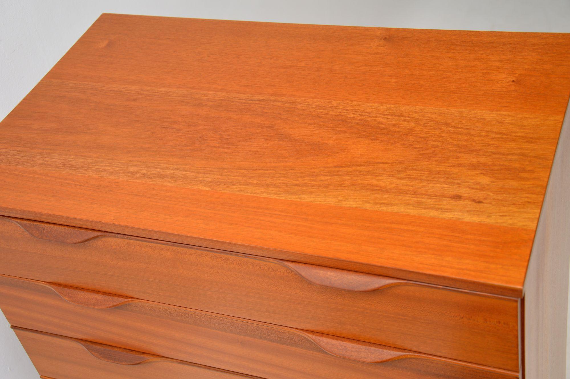 1960s Vintage Teak Chest of Drawers In Good Condition In London, GB