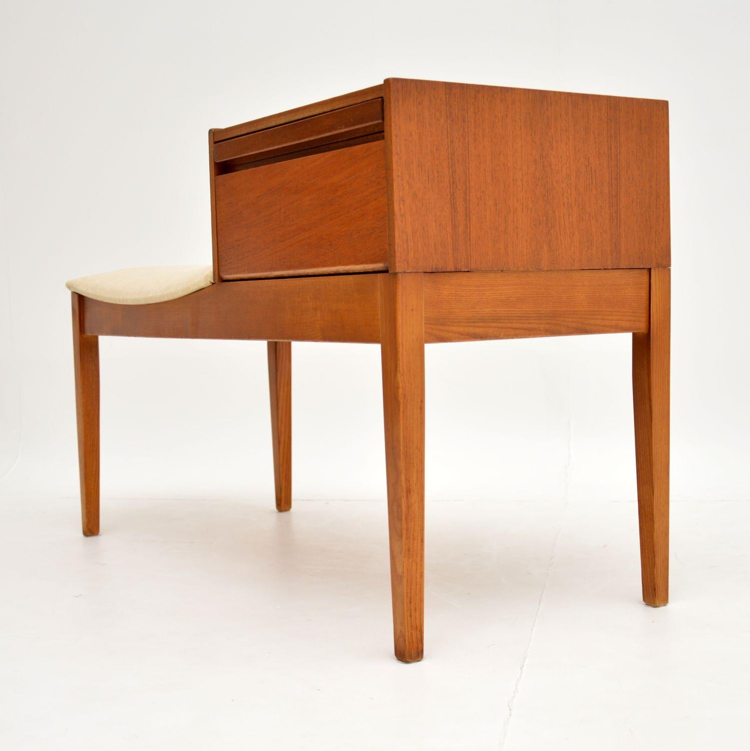 1960s Vintage Teak Telephone Bench 2