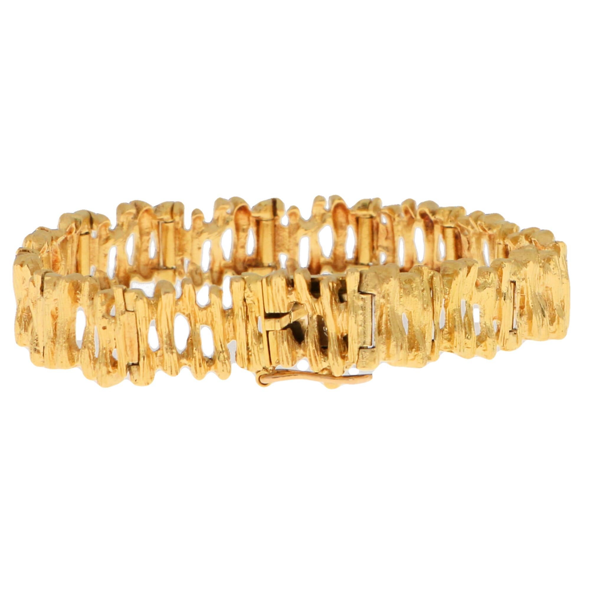 1960er Jahre Vintage Baumrinde Gliederarmband Set in 18 Karat Gelb im Zustand „Gut“ in London, GB