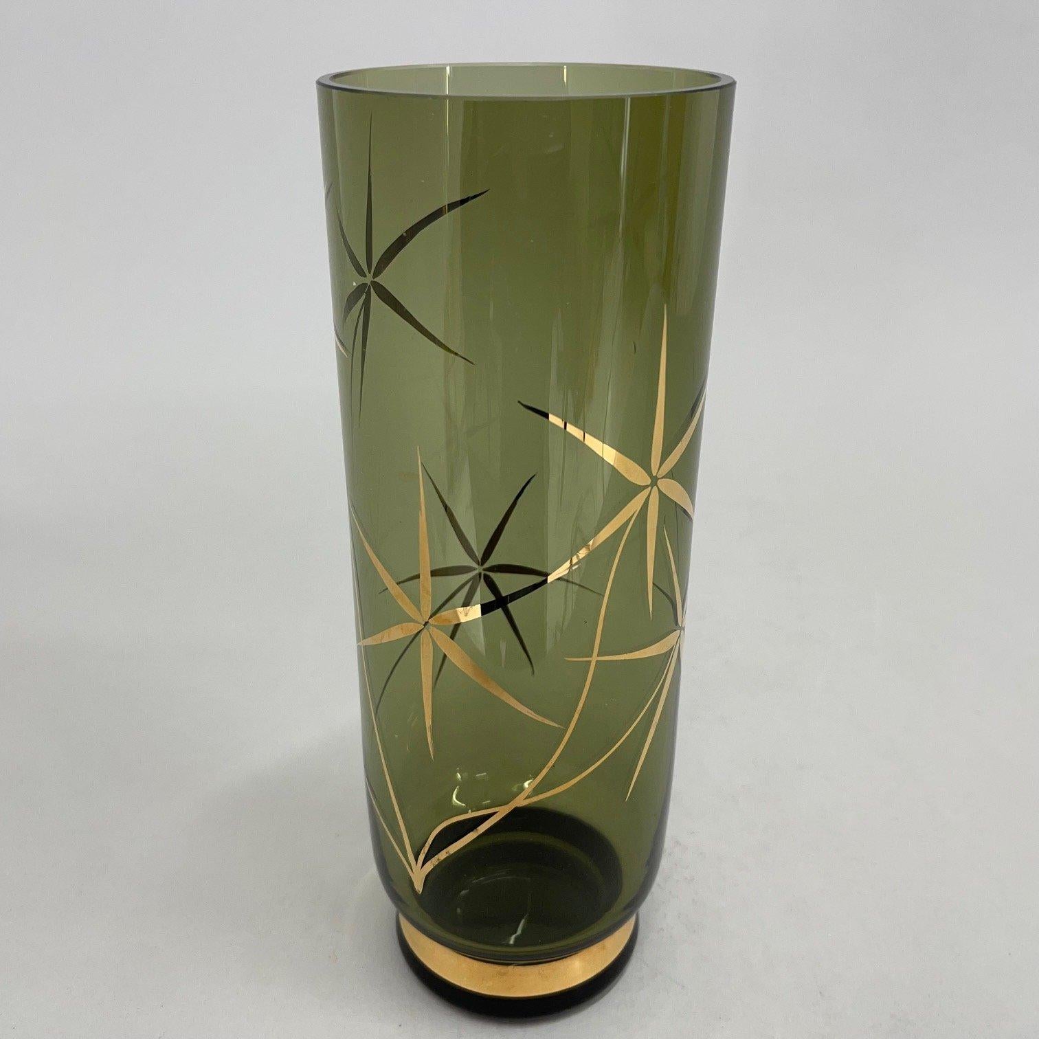 1960's Vintage Vase with Golden Decor, Czechoslovakia In Good Condition For Sale In Praha, CZ