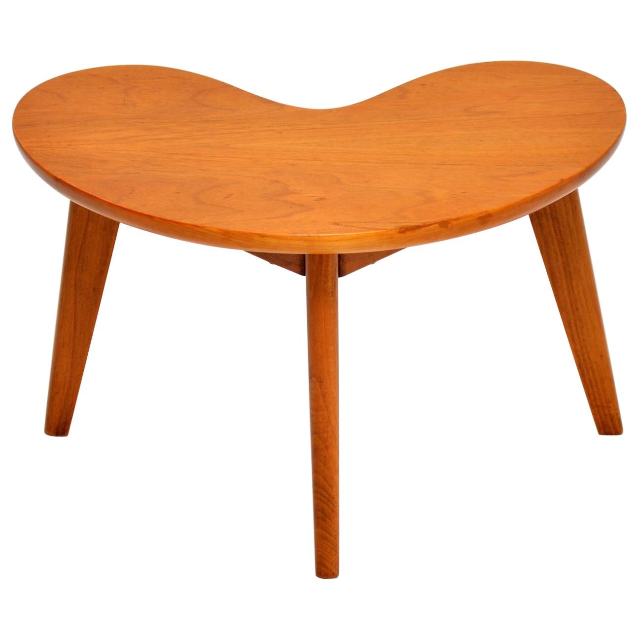 1960s Vintage Walnut Boomerang Side Table