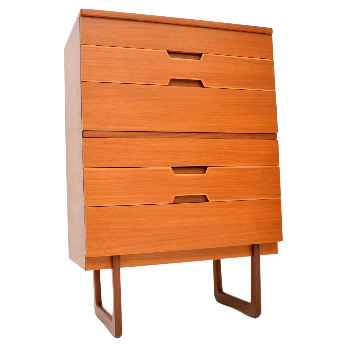 1960's Vintage Walnut Chest of Drawers by Uniflex For Sale