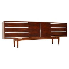 Buffet vintage en noyer et chrome des années 1960