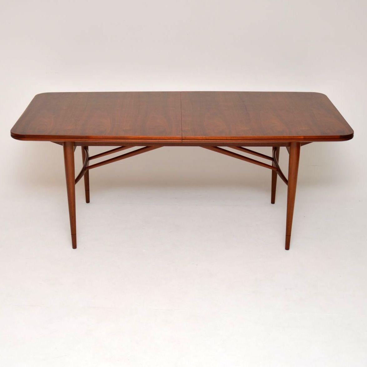 Mid-Century Modern 1960s Vintage Walnut Dining Table by Robert Heritage for Archie Shine