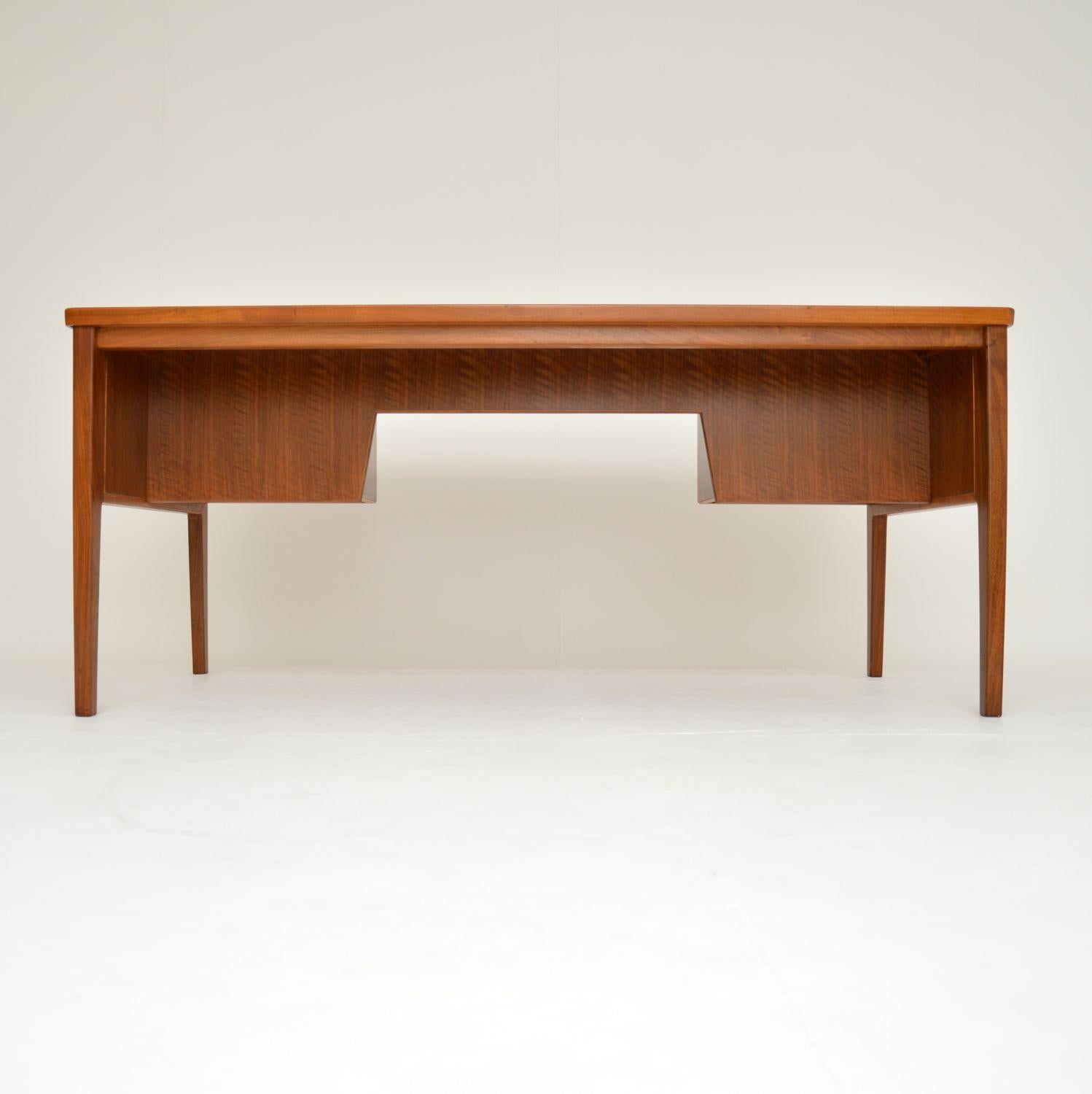 1960's Vintage Walnut Executive Desk by Gordon Russell 5