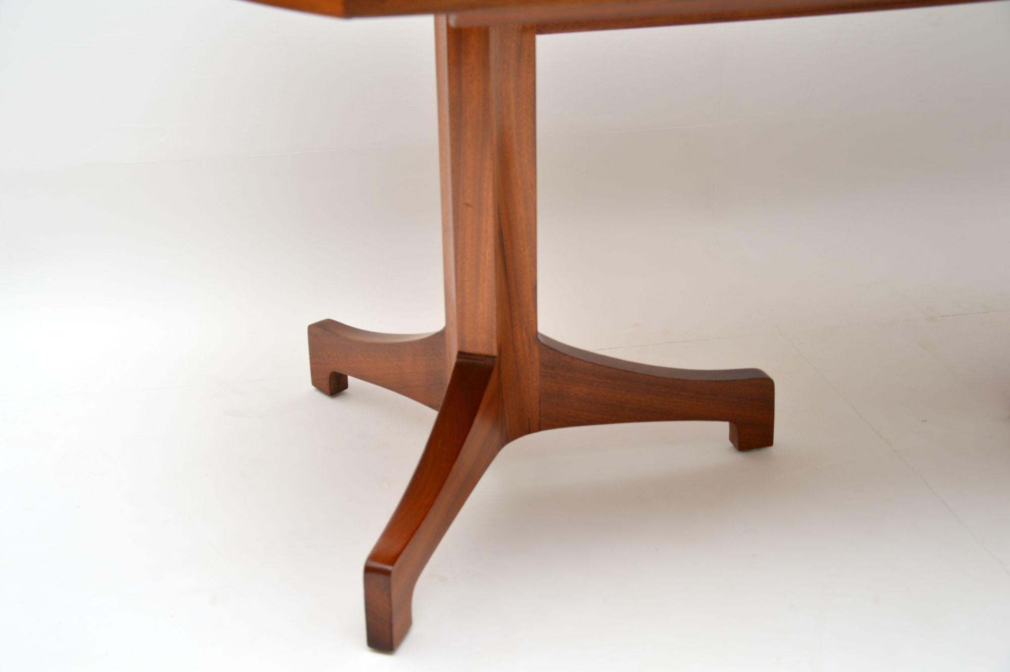 1960s Vintage Walnut Extending Dining Table by Robert Heritage 2