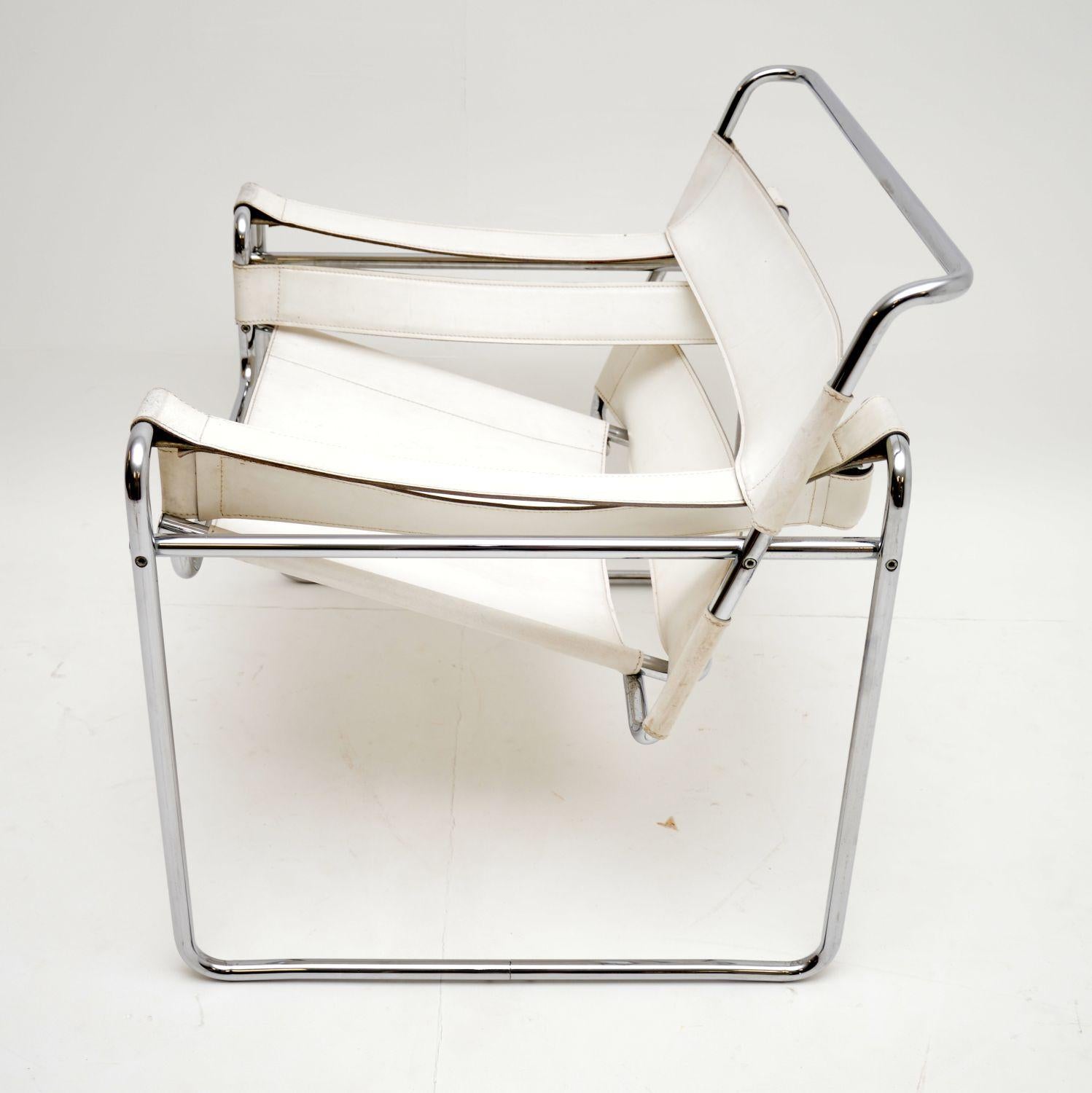 1960s Vintage Wassily Armchair by Marcel Breuer for Gavina 4
