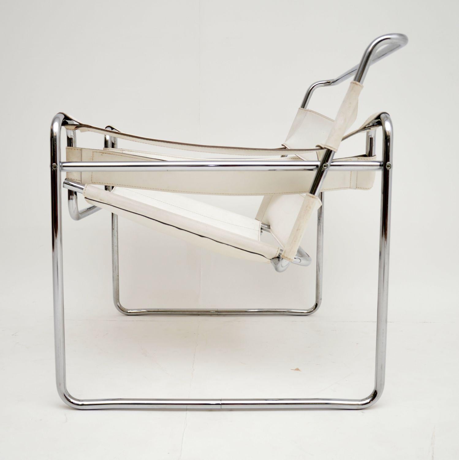 Mid-Century Modern 1960s Vintage Wassily Armchair by Marcel Breuer for Gavina