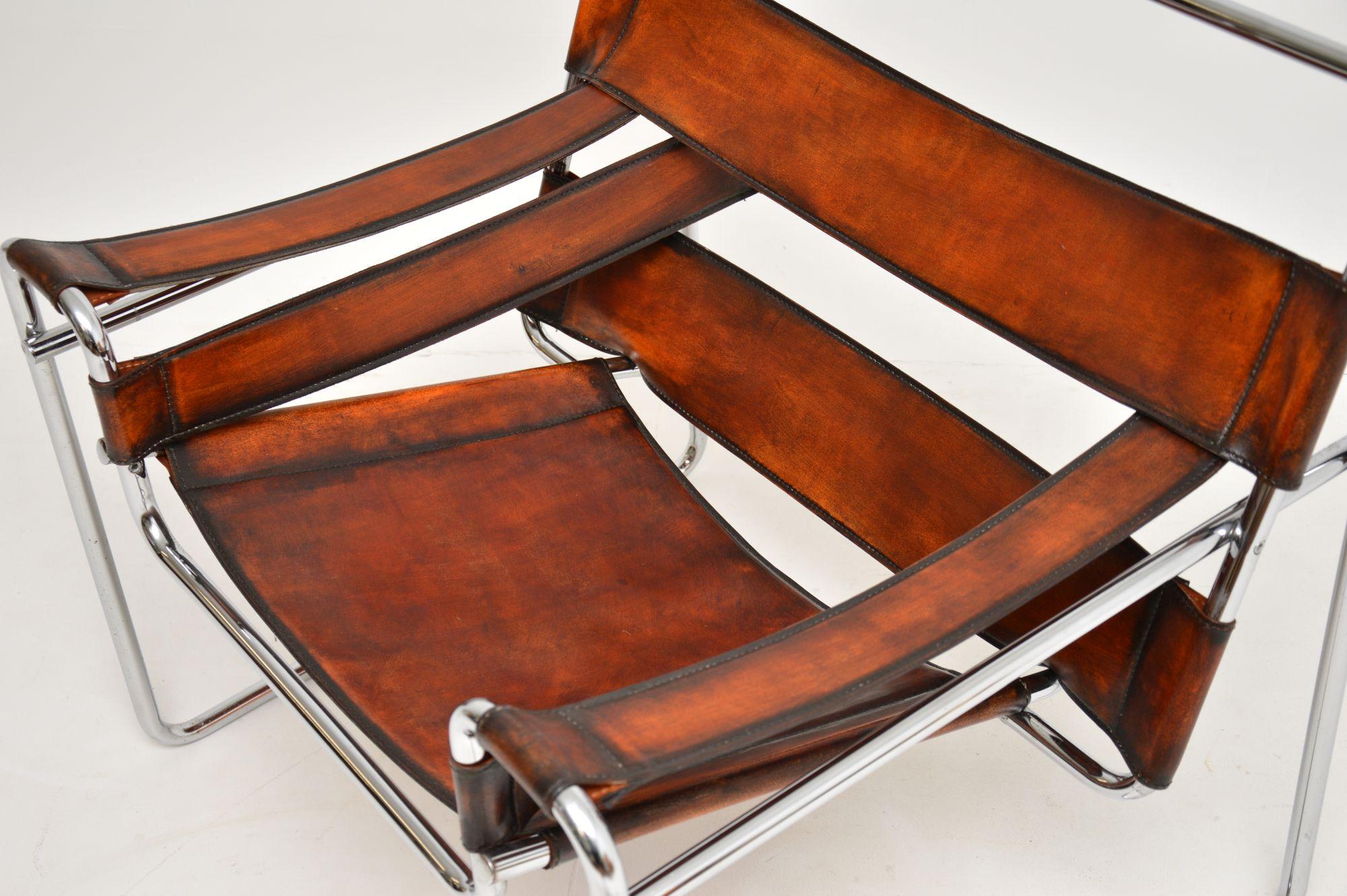 Leather 1960's Vintage Wassily Armchair by Marcel Breuer for Gavina