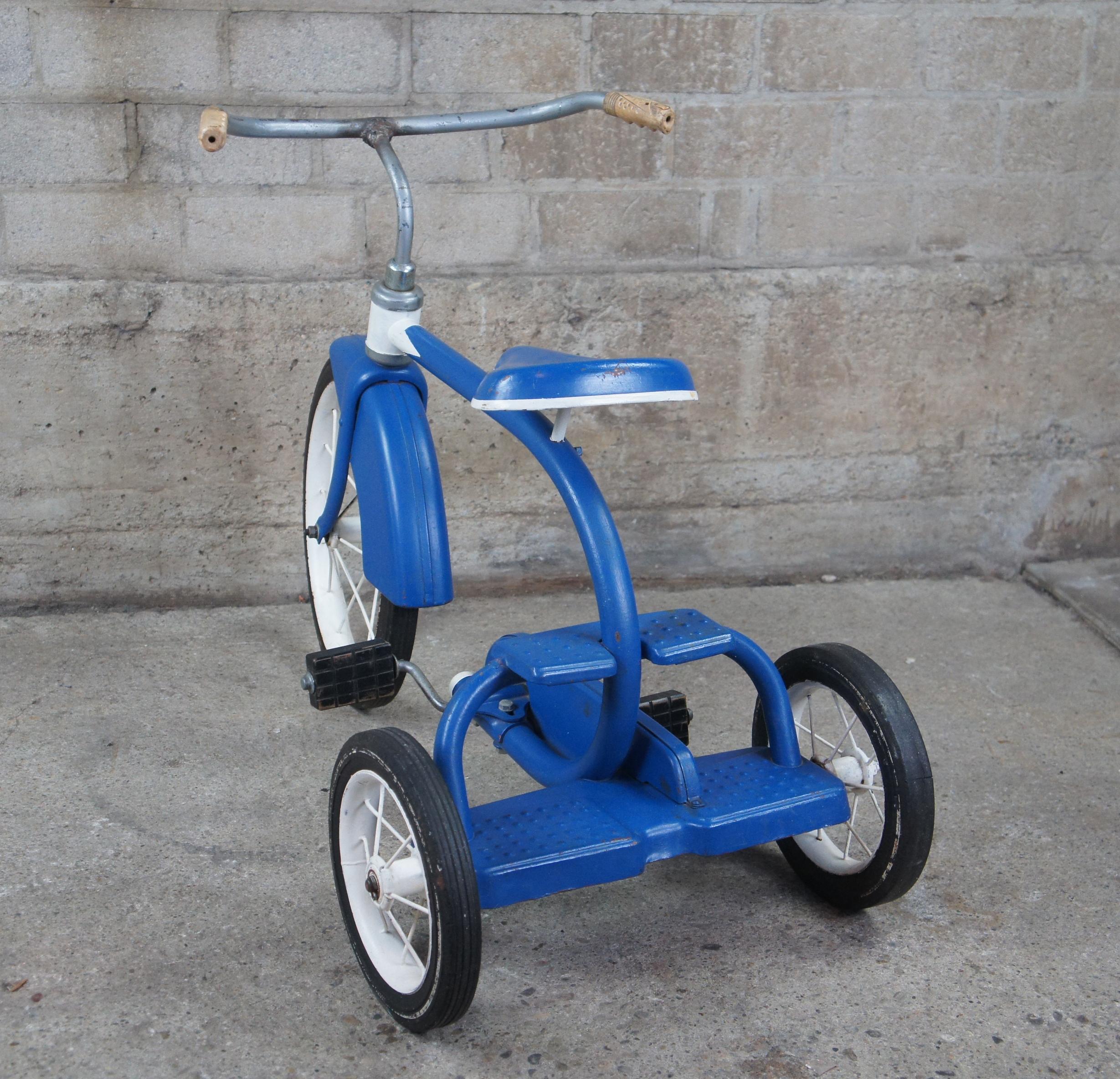 Mid-Century Modern 1960s Vintage Western Flyer Blue & White Childs Tricycle Pedal Bike Atomic