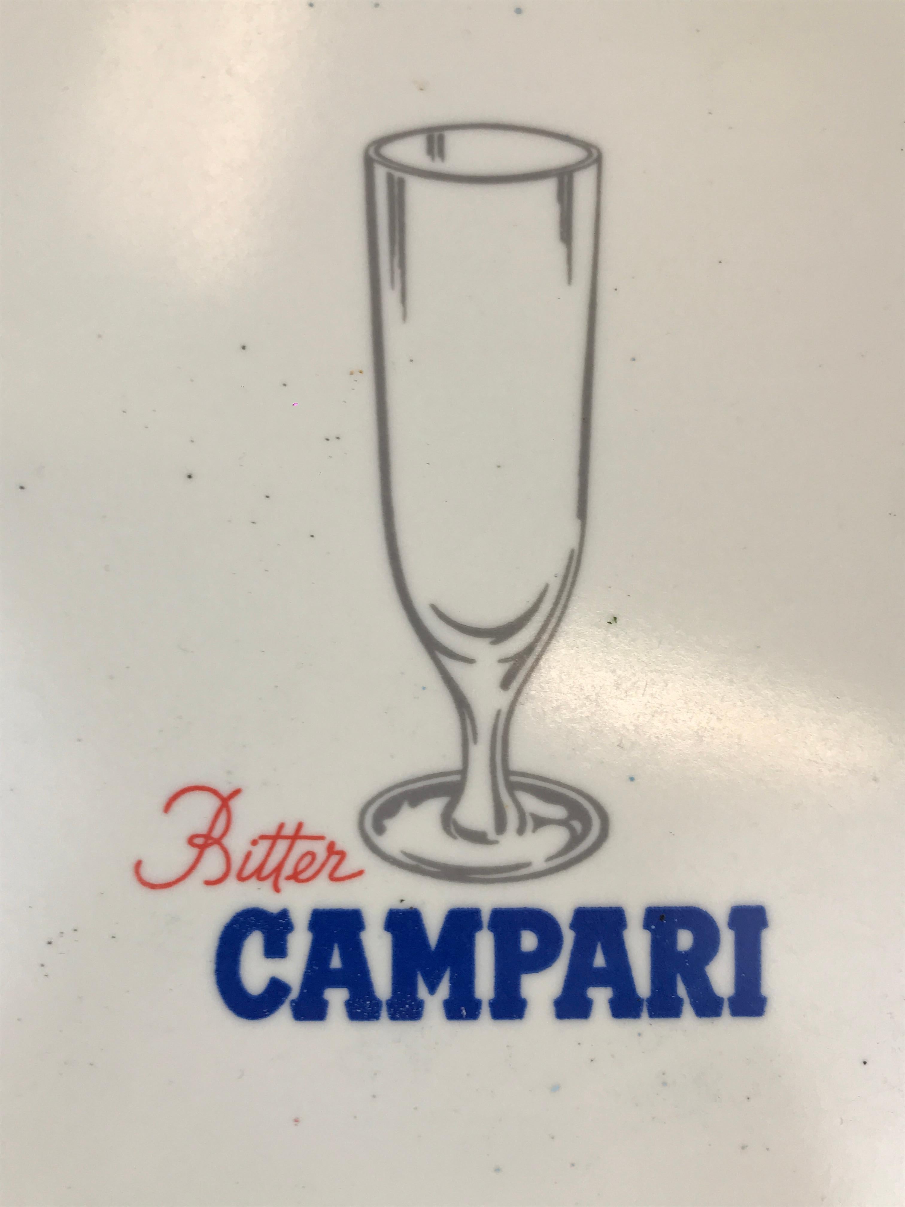 1960s Vintage White Plastic Italian Bitter Campari Rectangular Bar Tray For Sale 1