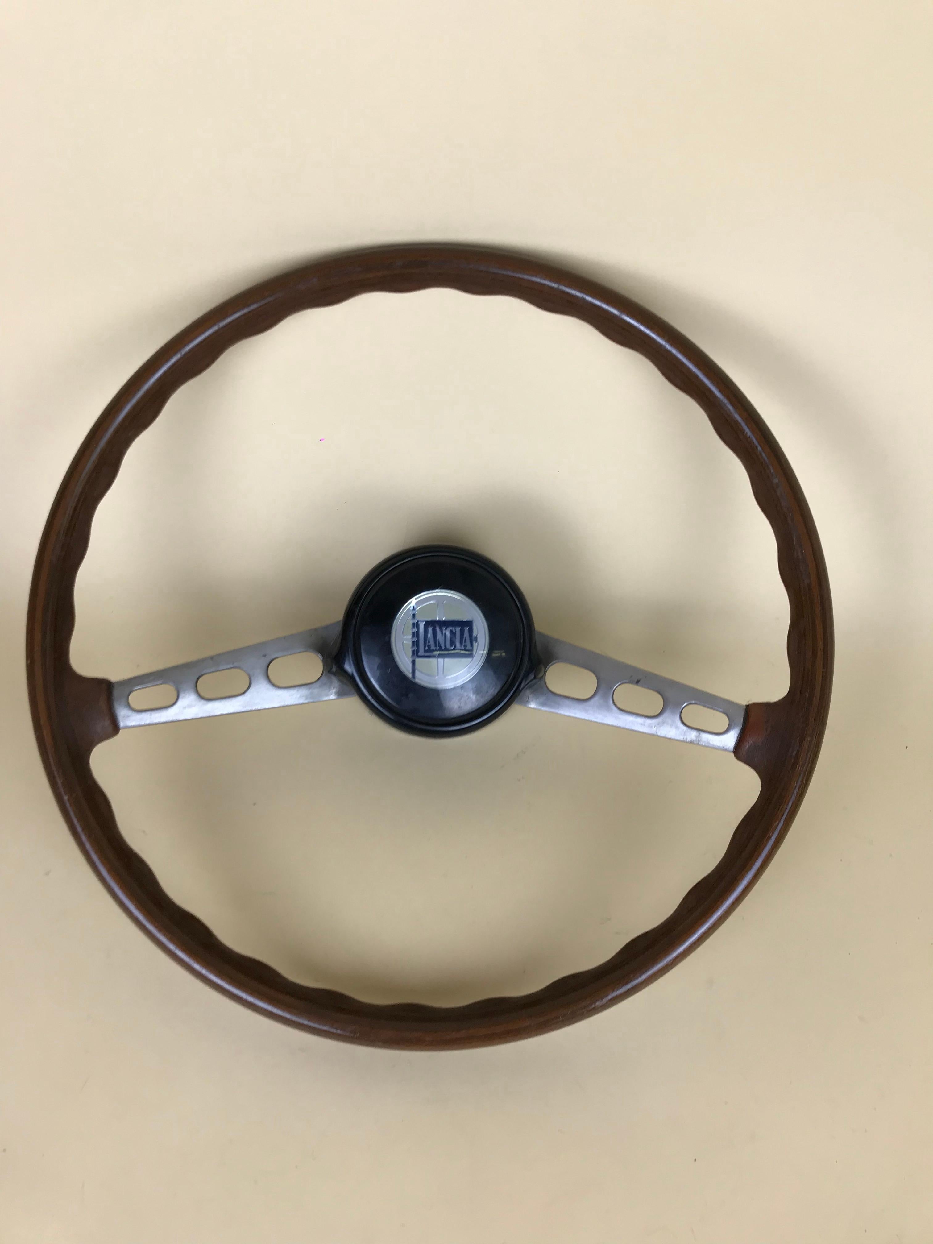 Italian 1960s Vintage Wooden and Metal Lancia Steering Wheel Made in Italy For Sale