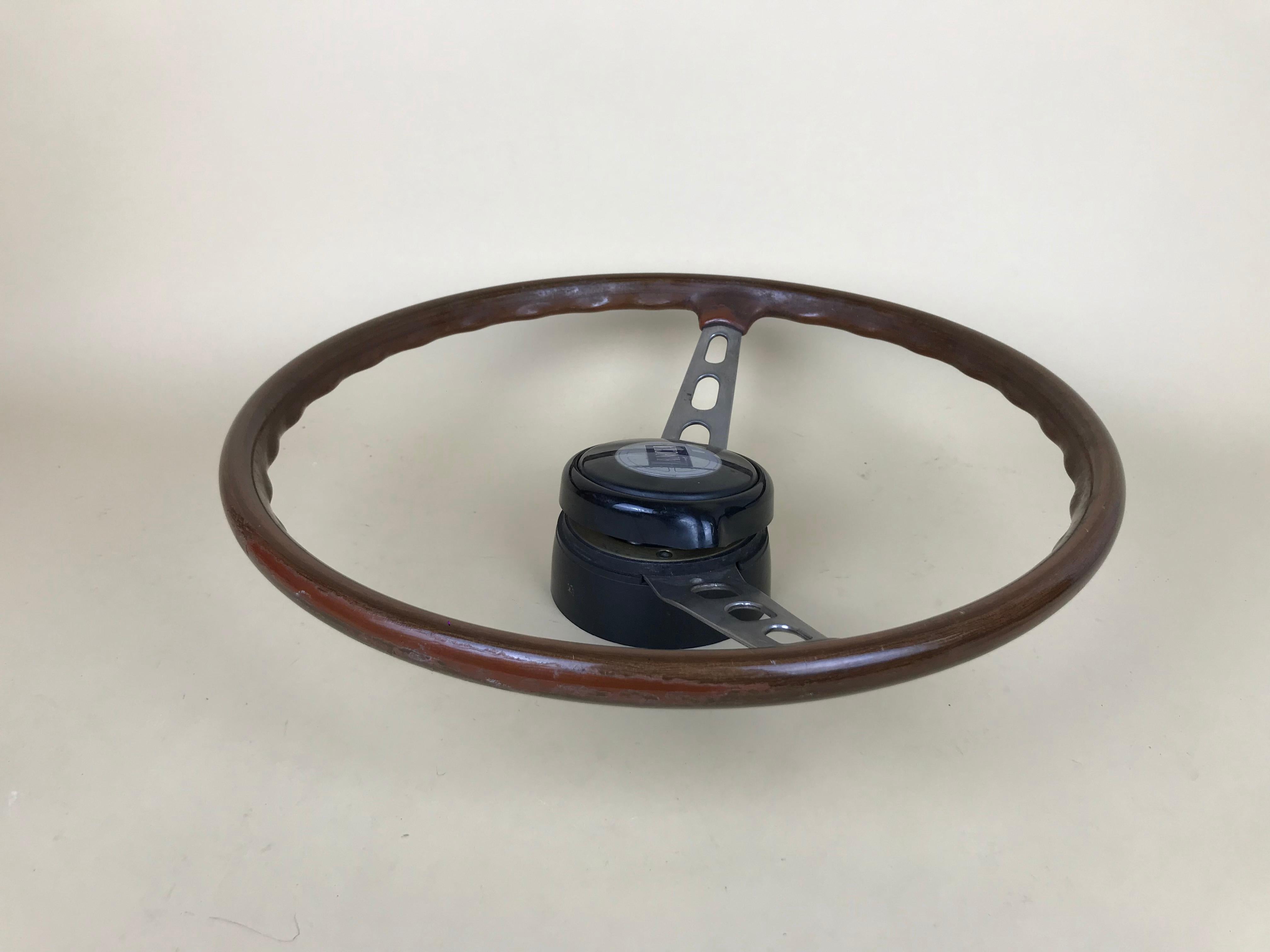 1960s Vintage Wooden and Metal Lancia Steering Wheel Made in Italy For Sale 2