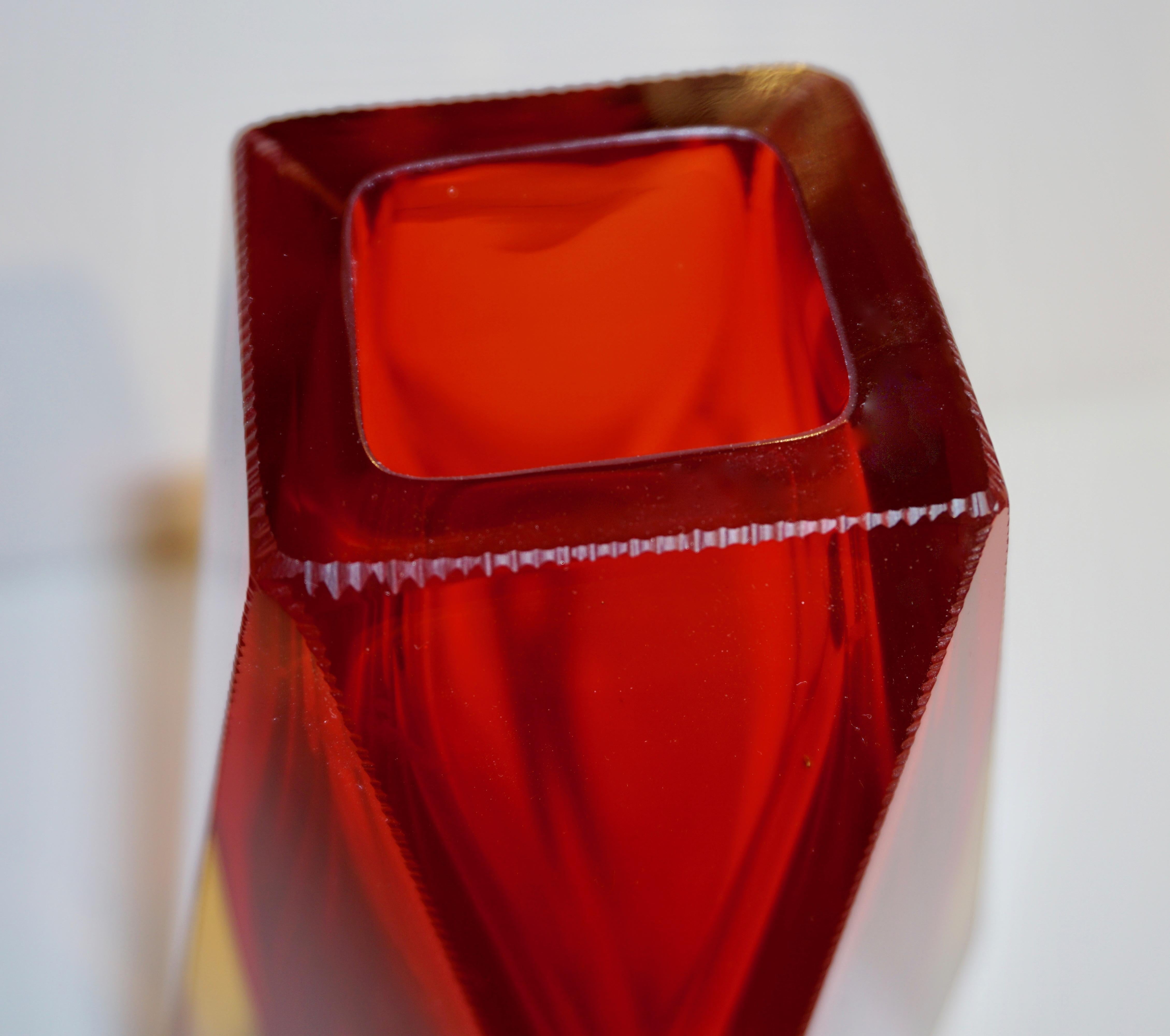 1950s Italian Vintage Seguso Yellow Red Crystal Murano Glass Multi Faceted Vase 5