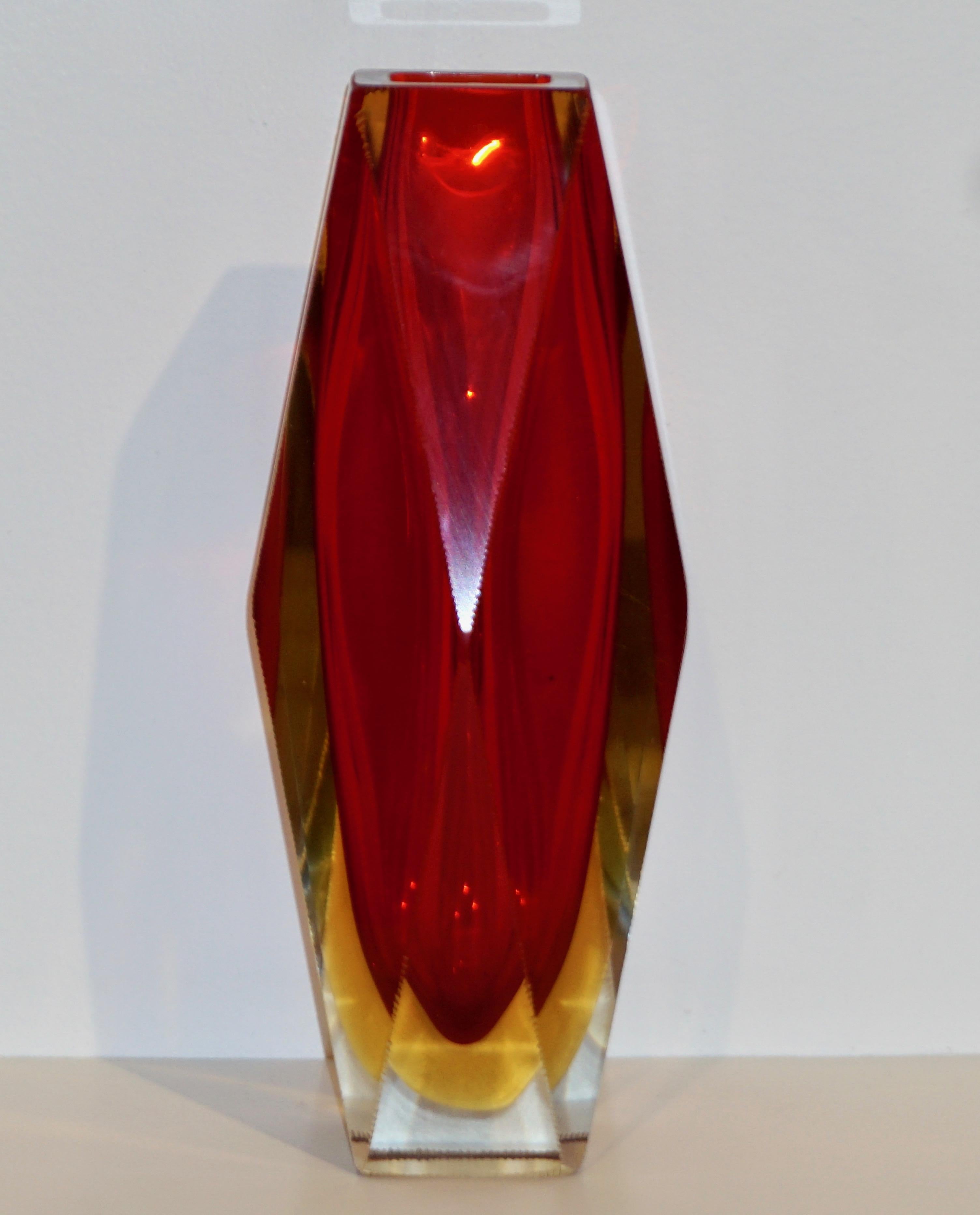 1950s Italian Vintage Seguso Yellow Red Crystal Murano Glass Multi Faceted Vase 7