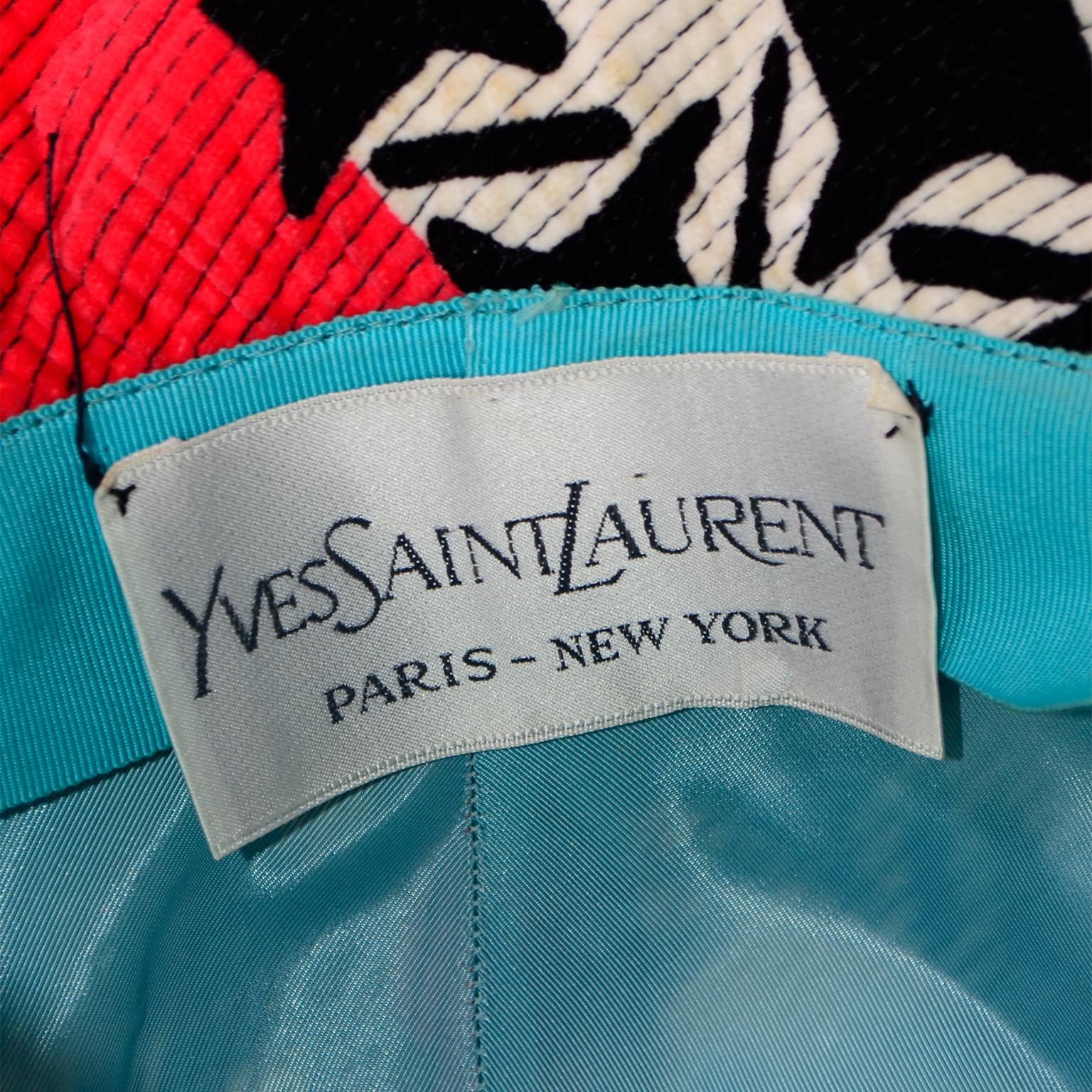 1960s Vintage YSL Yves Saint Laurent Bucket Hat in Black White Red Graphic Print 3