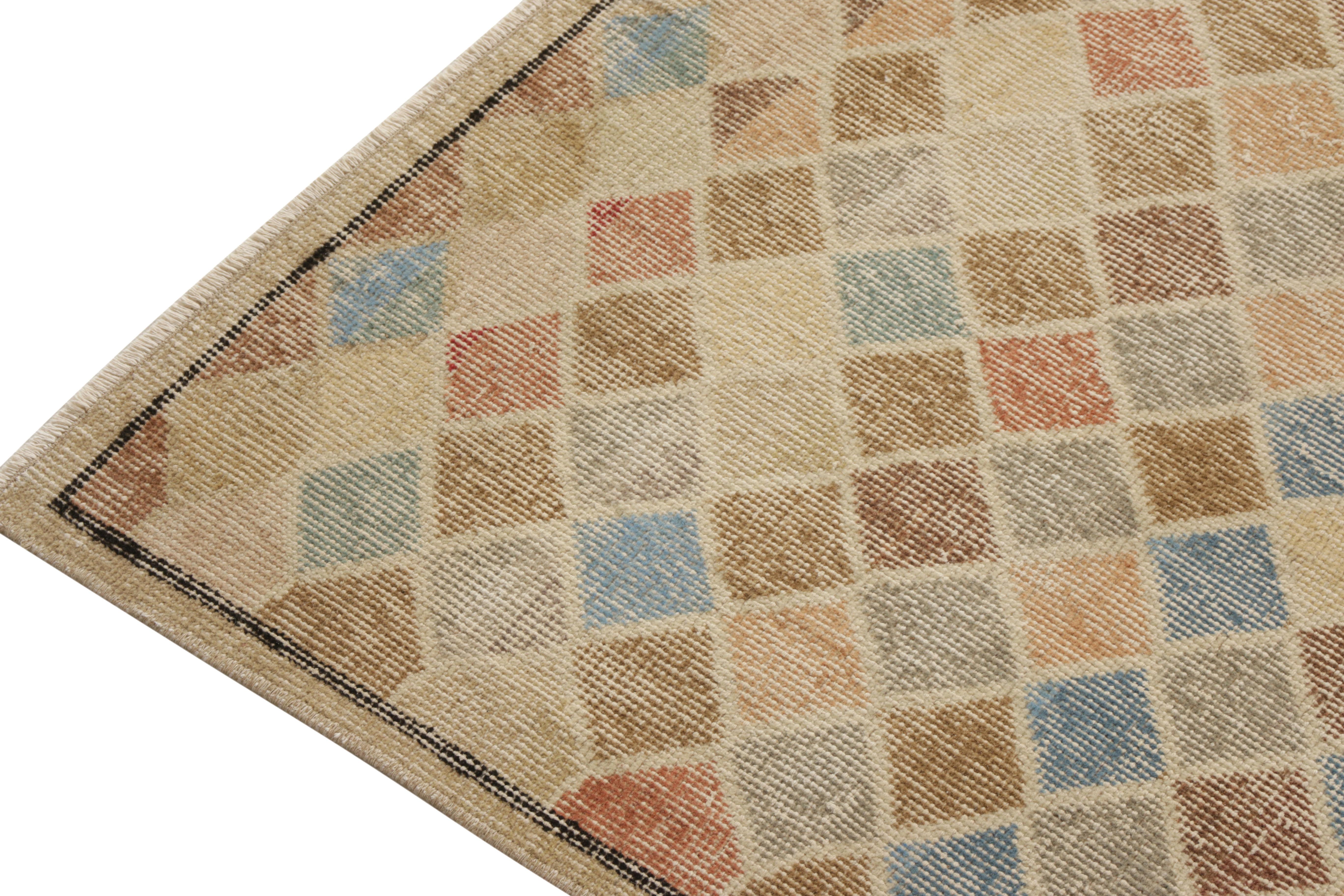 Turc 1960s Vintage Zeki Müren Runner en Beige-Brown motif de diamant par Rug & Kilim en vente