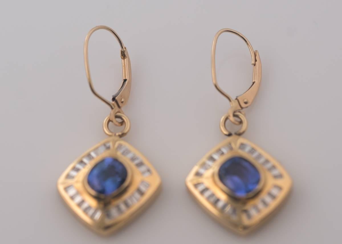 1960s Violet Blue Tanzanite, Diamond and 14 Karat Yellow Gold Drop Earrings 1