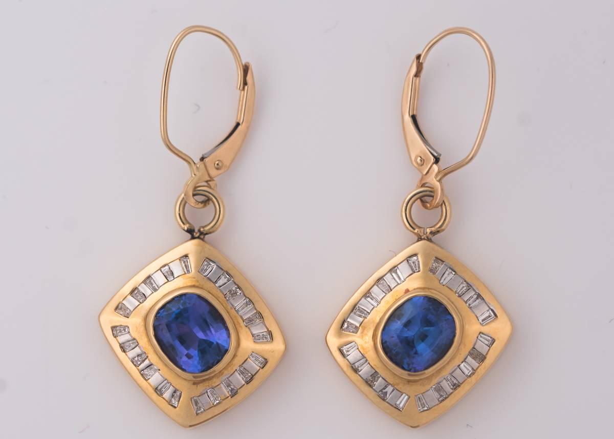 1960s Violet Blue Tanzanite, Diamond and 14 Karat Yellow Gold Drop Earrings 2