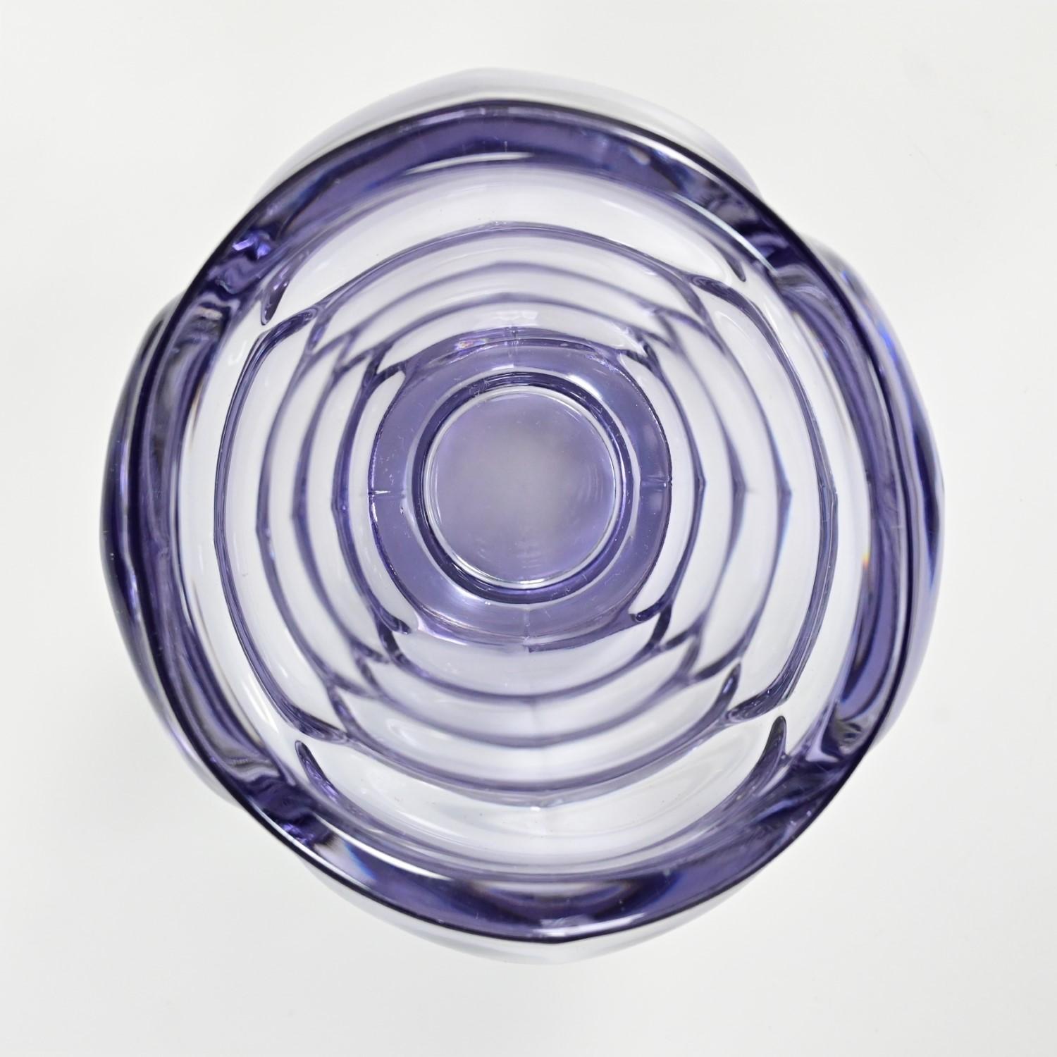 Violette böhmische Glasvase der 1960er Jahre Vladislav Urban für Hermanova Hut Sklo Union im Angebot 8