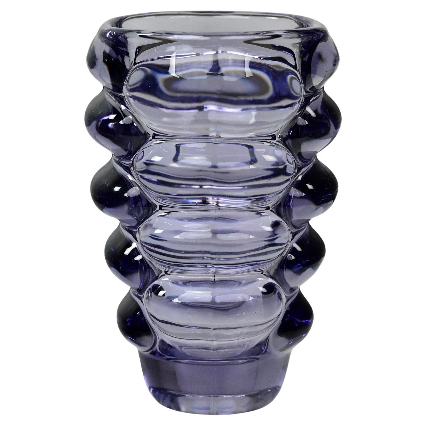 Vase en verre bohémien violet des années 1960 Vladislav Urban pour Hermanova Hut Sklo Union