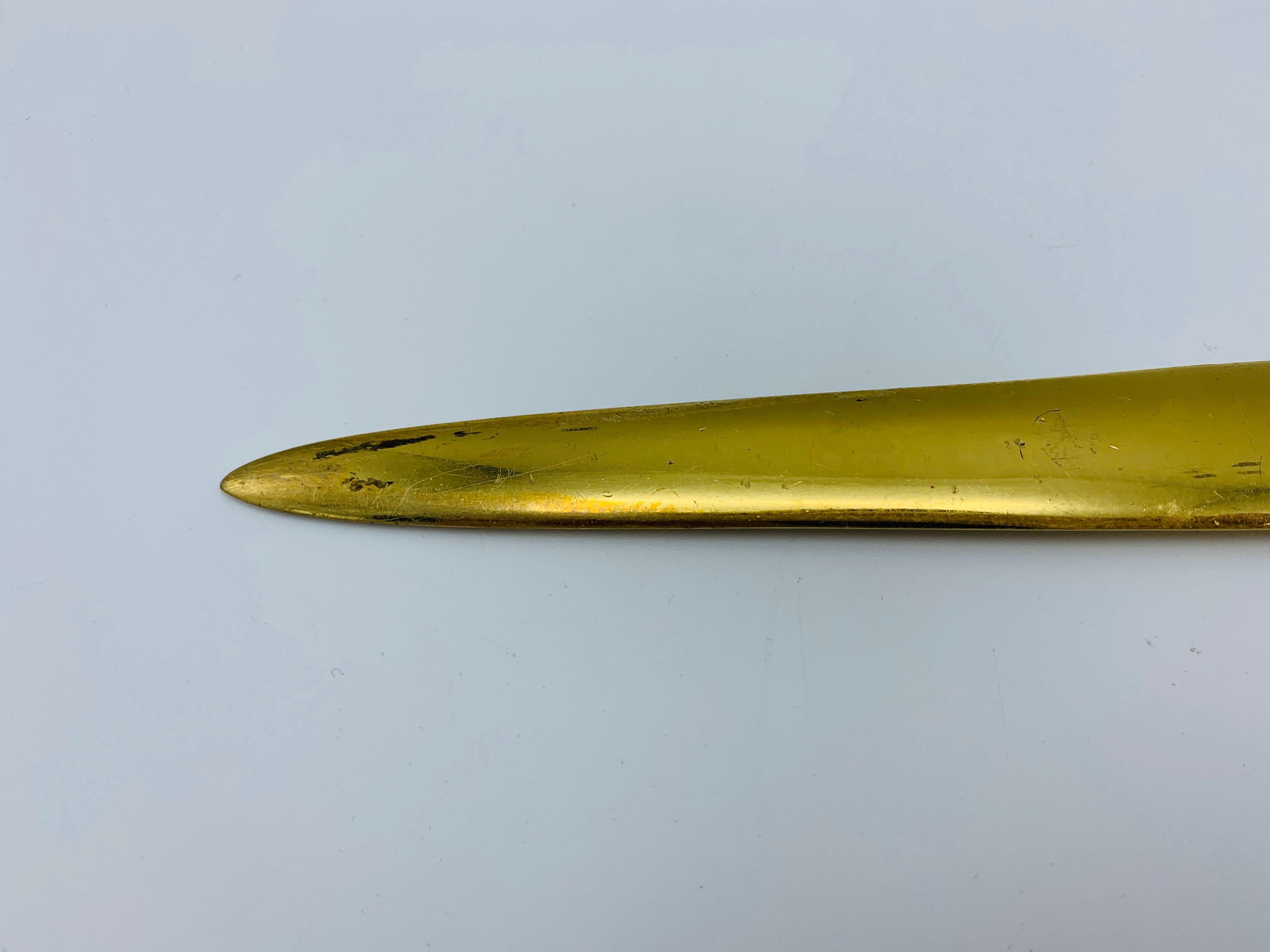 1960s Virginia Metalcrafters Brass Collie Letter Opener In Good Condition For Sale In Richmond, VA