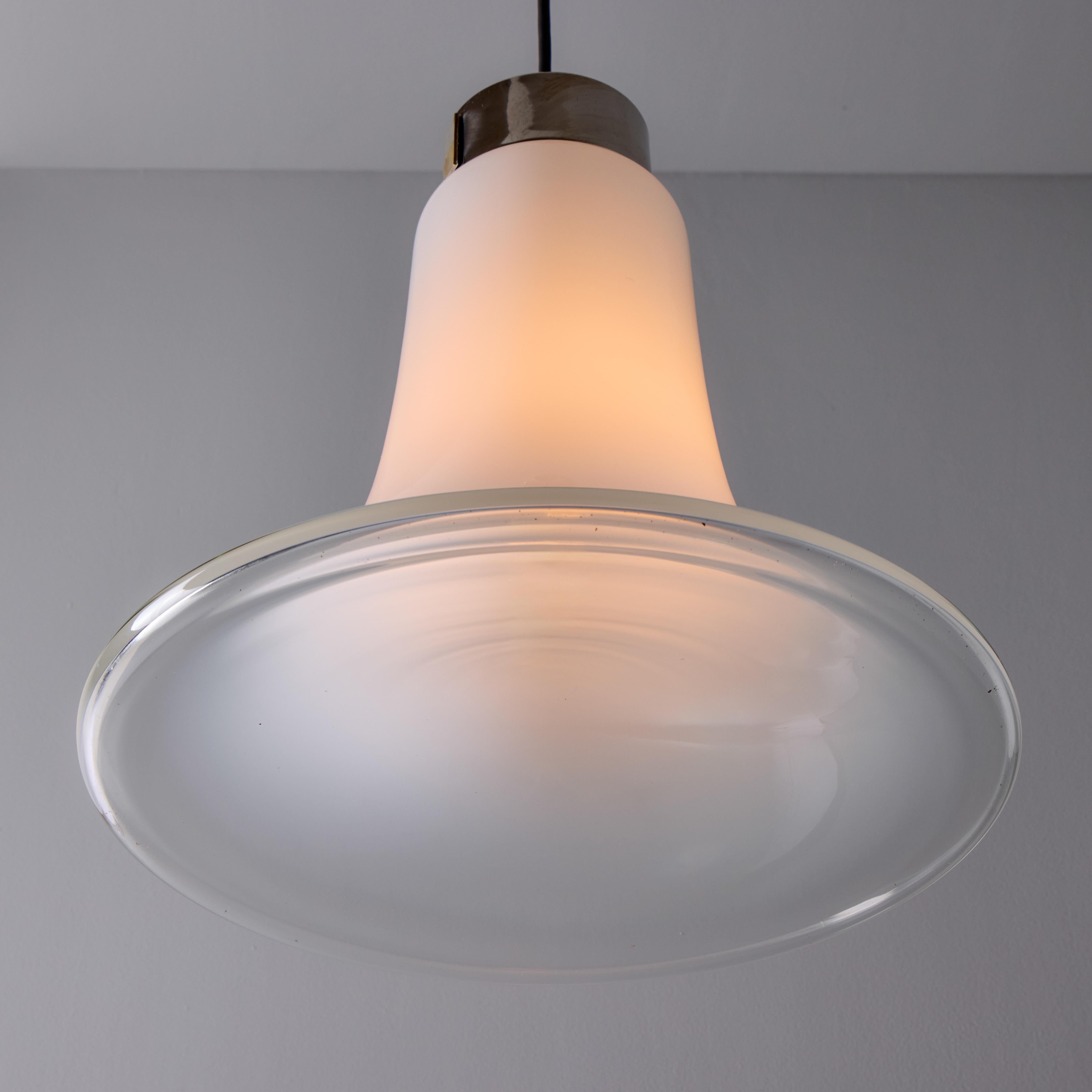 Lampada a sospensione in vetro soffiato di Murano Vistosi Model #L261 