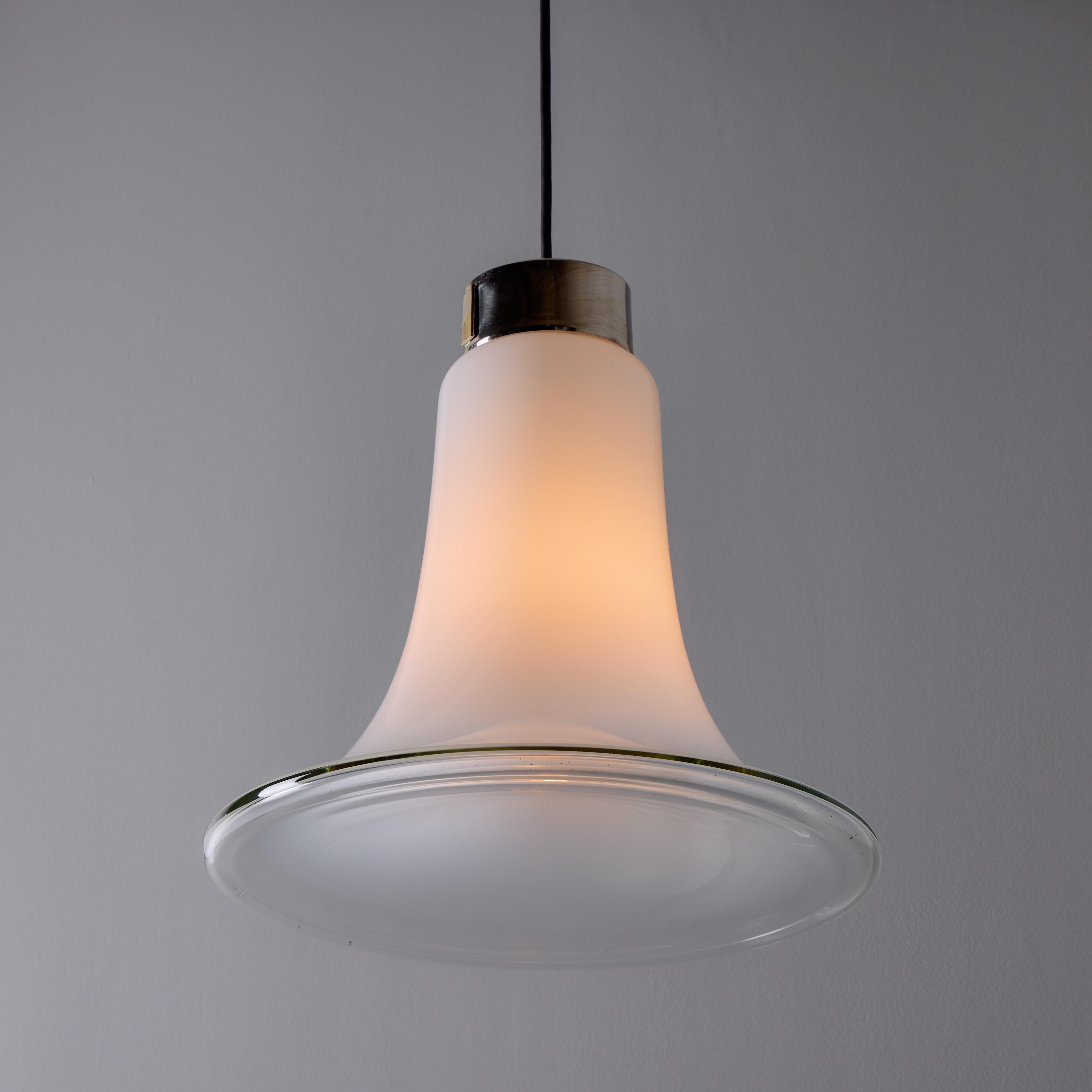 Metallo Lampada a sospensione in vetro soffiato di Murano Vistosi Model #L261 