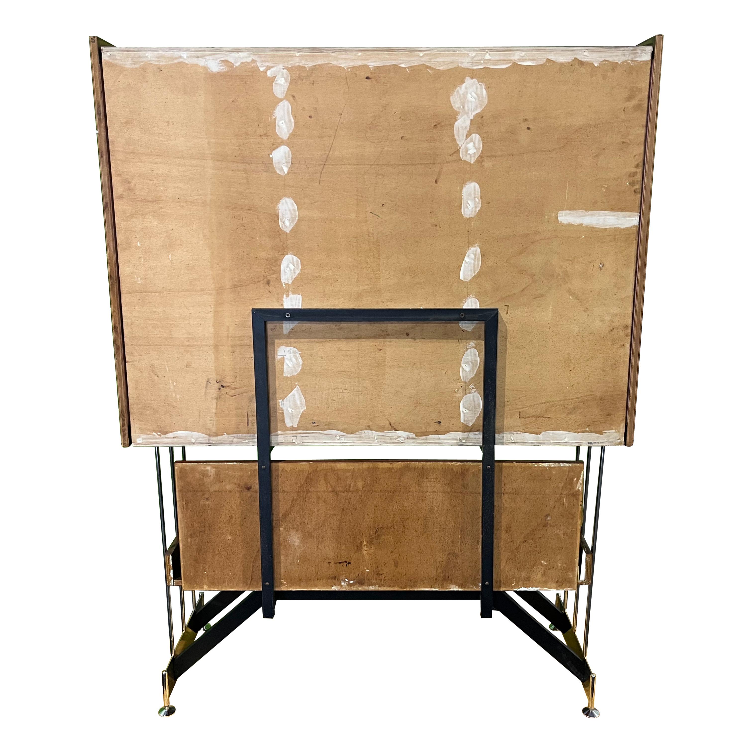 1960s Vittorio Dassi Italian Bar Cabinet with Drop Down Table and Pink Interior For Sale 11