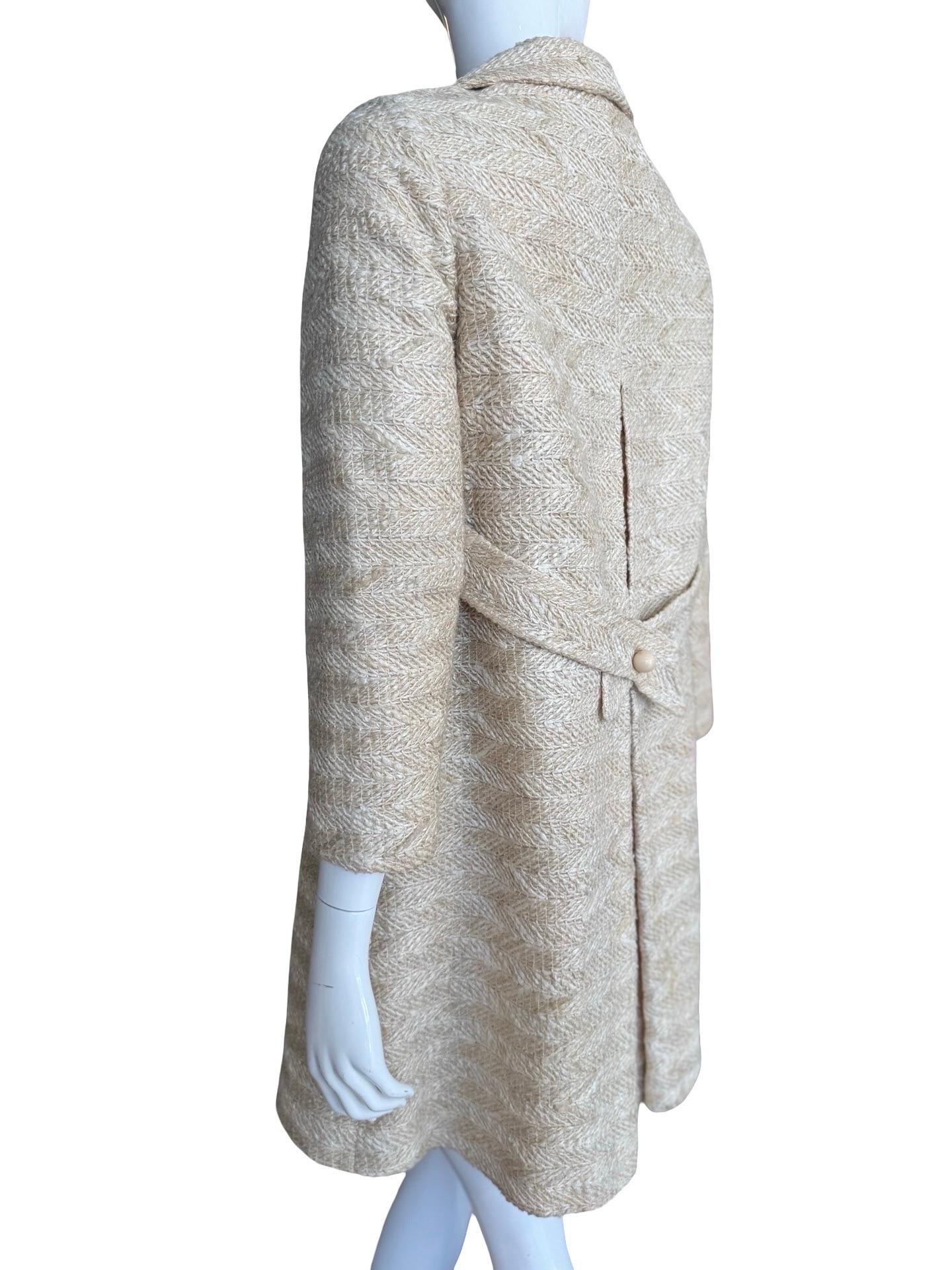 1960s VOLK Dallas Woven Coates Bon état - En vente à Miami, FL