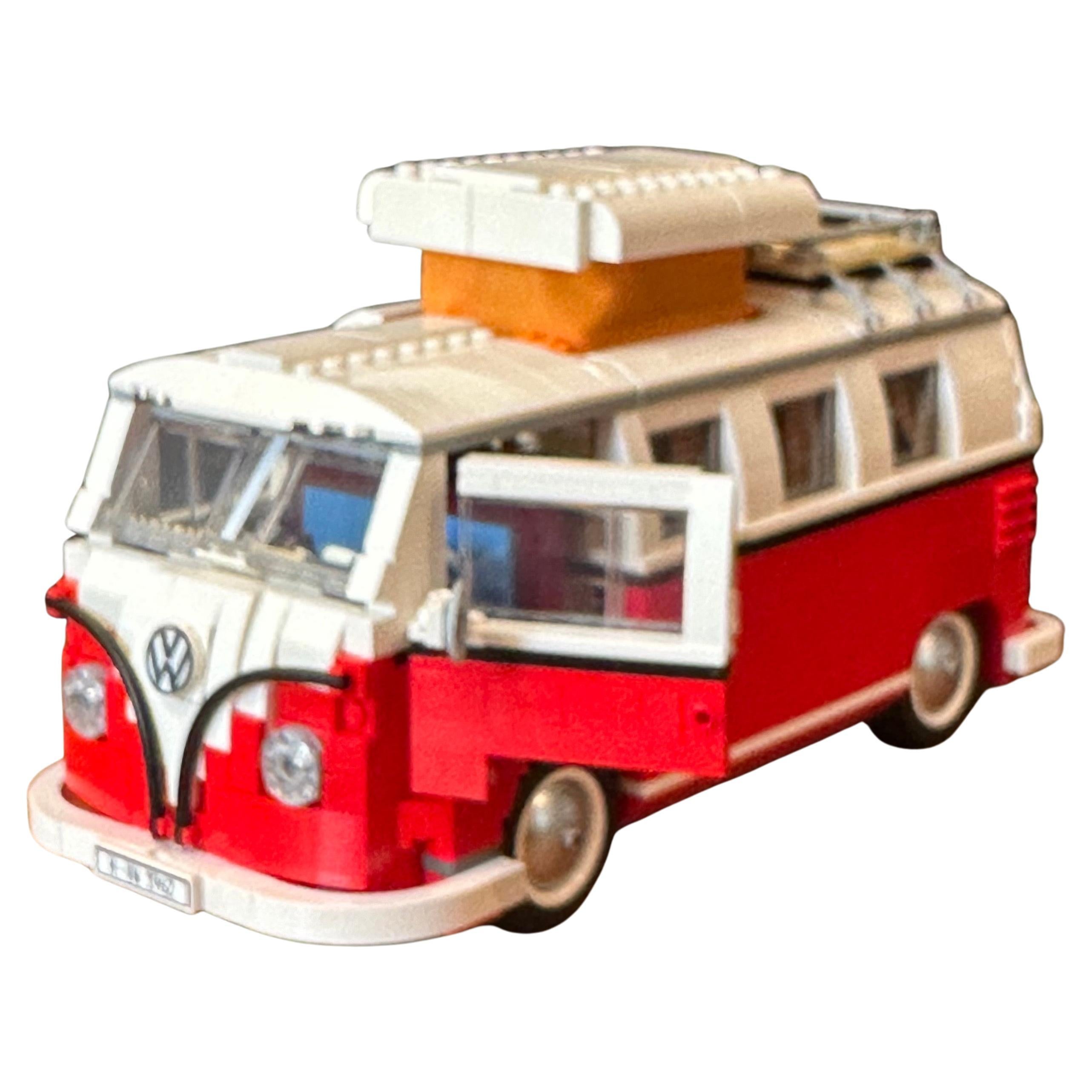 1960s Volkswagen T1 Camper Van Lego Model #10220 with Instructions In Good Condition For Sale In San Diego, CA